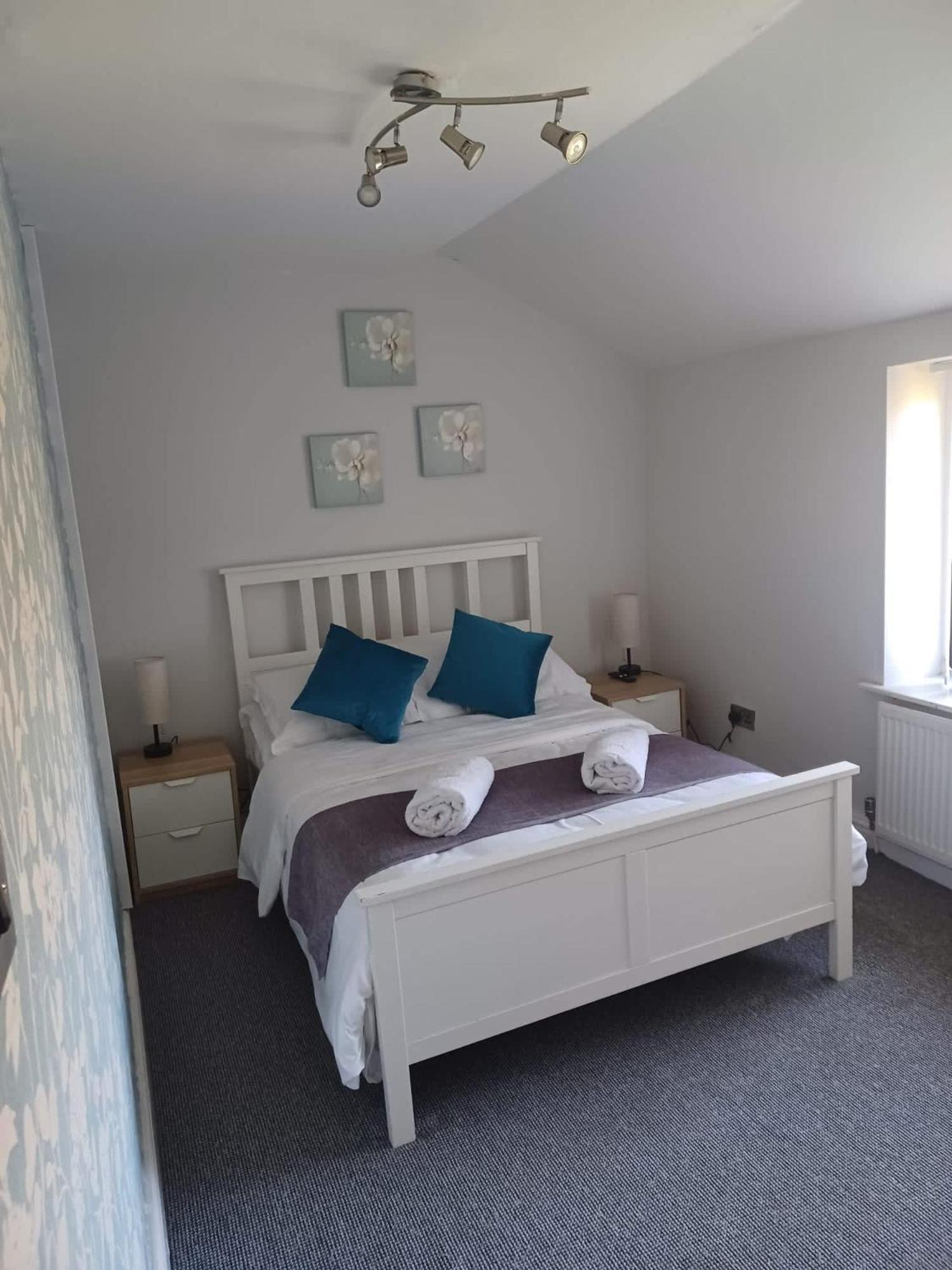 103 Whalley Road Ramsbottom view 5