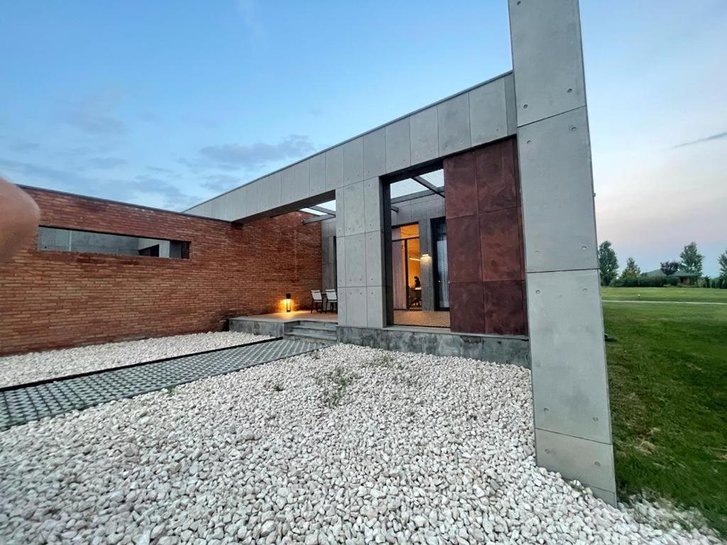 LUXURY VILLA Kachreti Ambassadori Golf Resort view 4