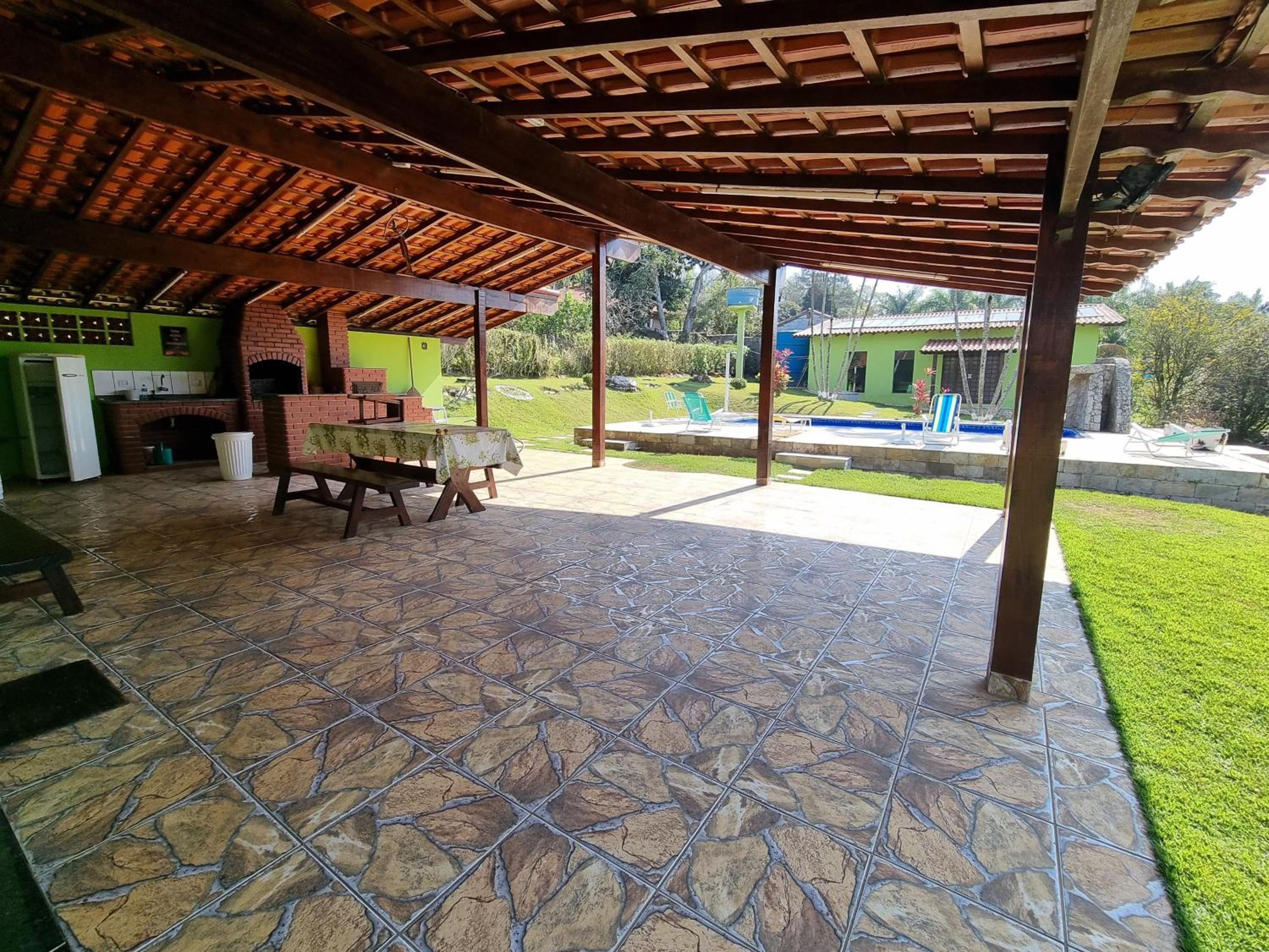 Chácara Vista para Represa