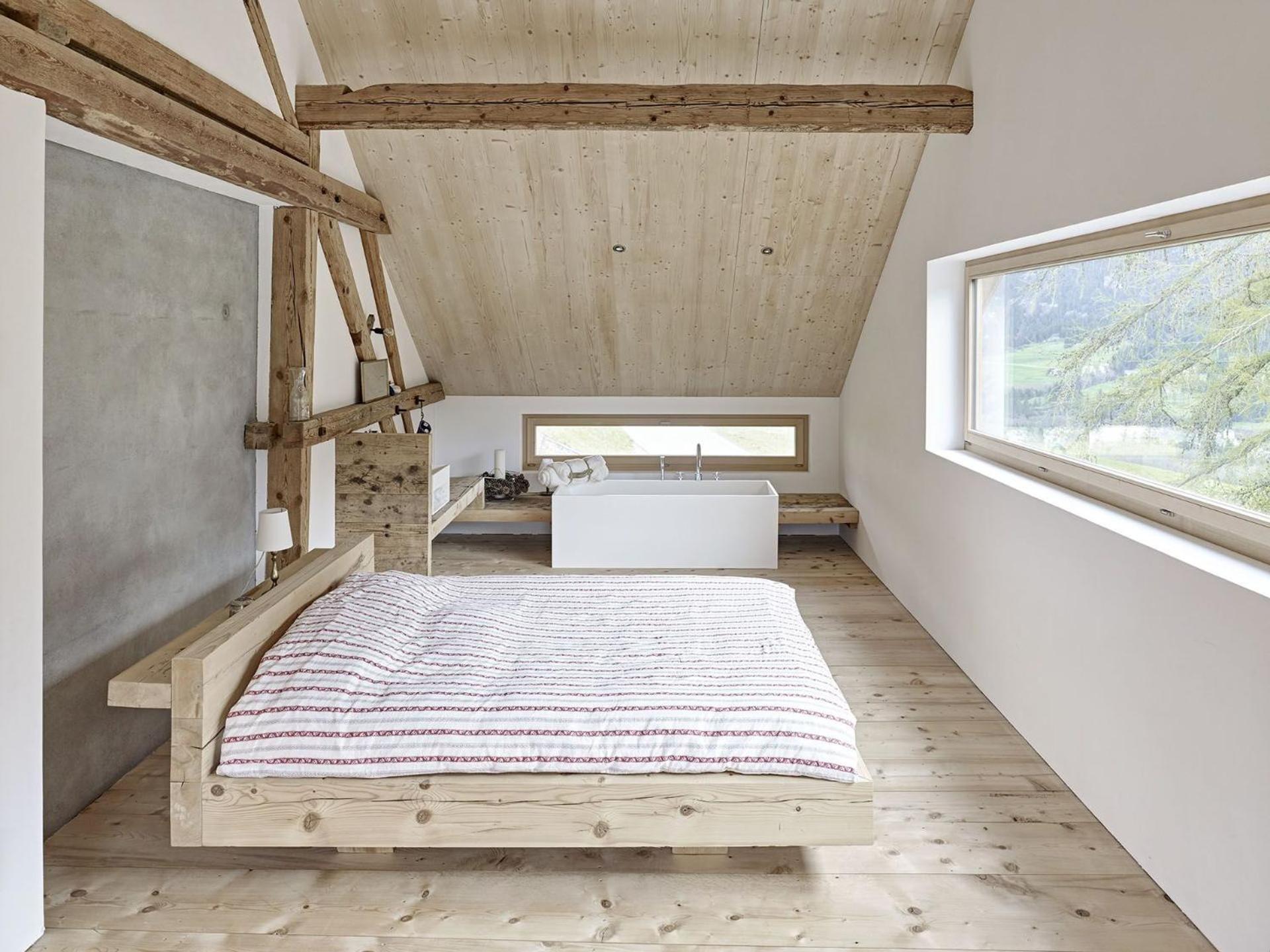 Design chalet with Alpine panorama