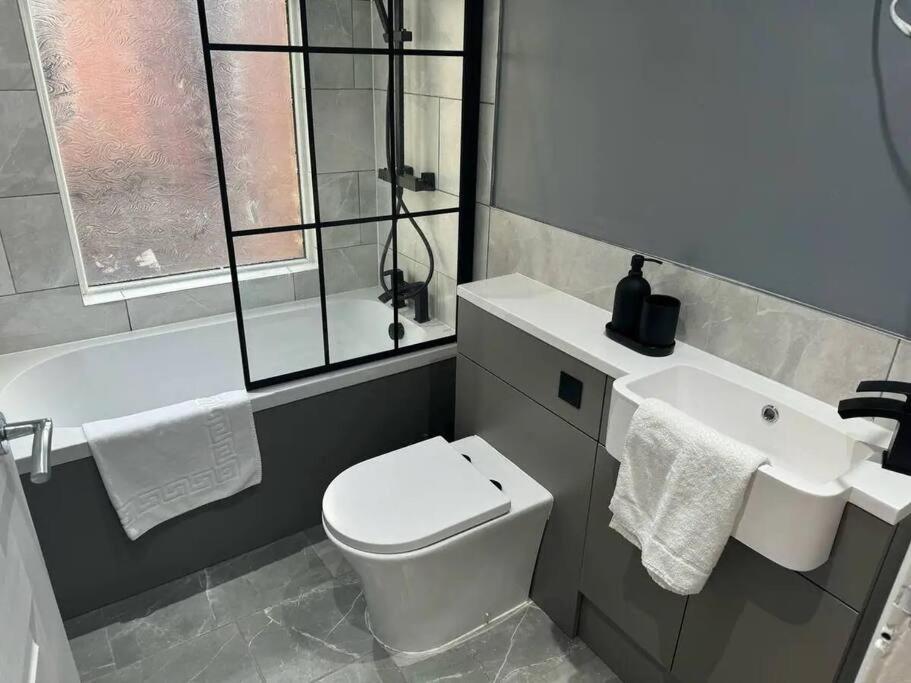Duplex In Central Liverpool Apartment view 5