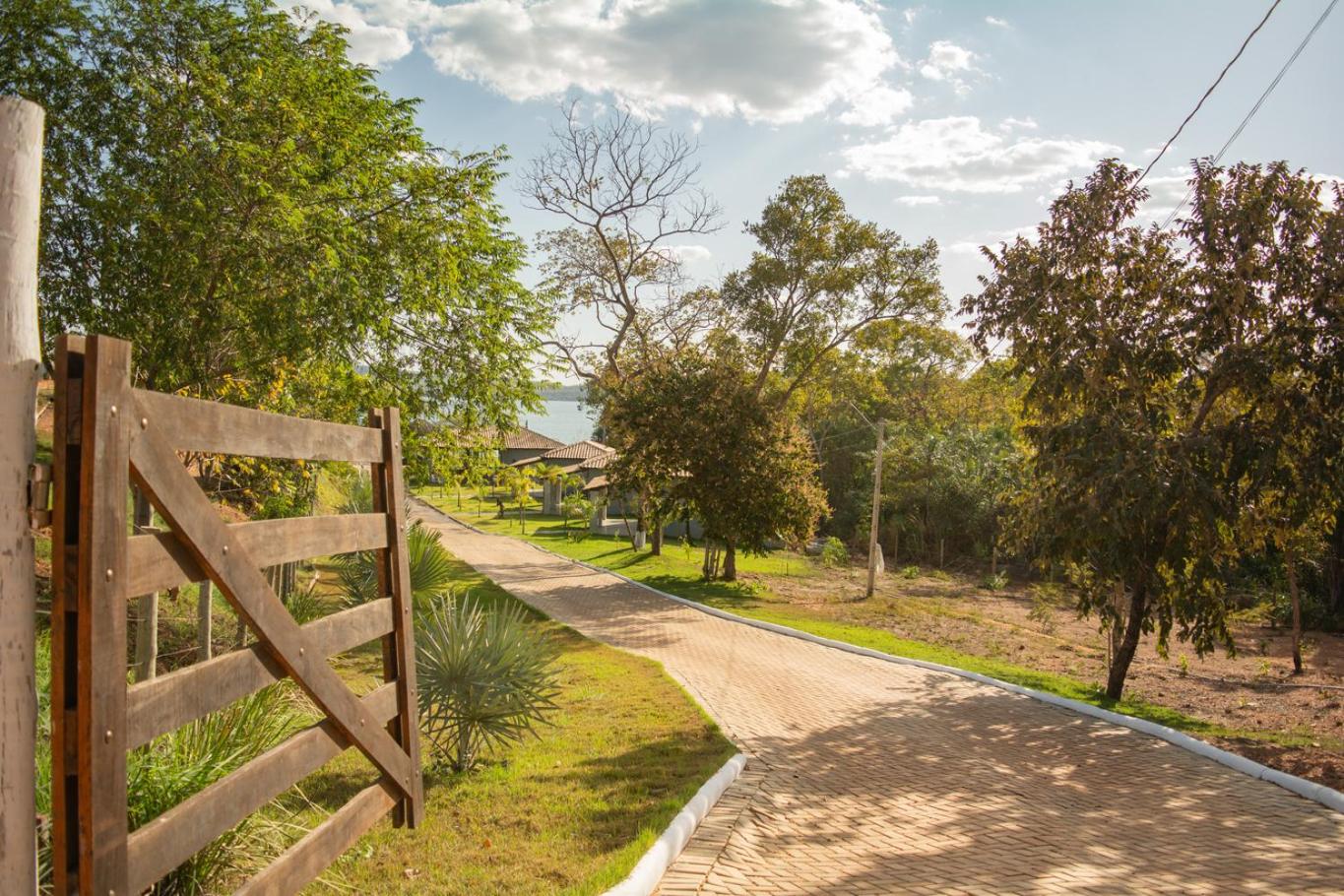 Refugio incrivel a beira do lago em Lajeado, TO
