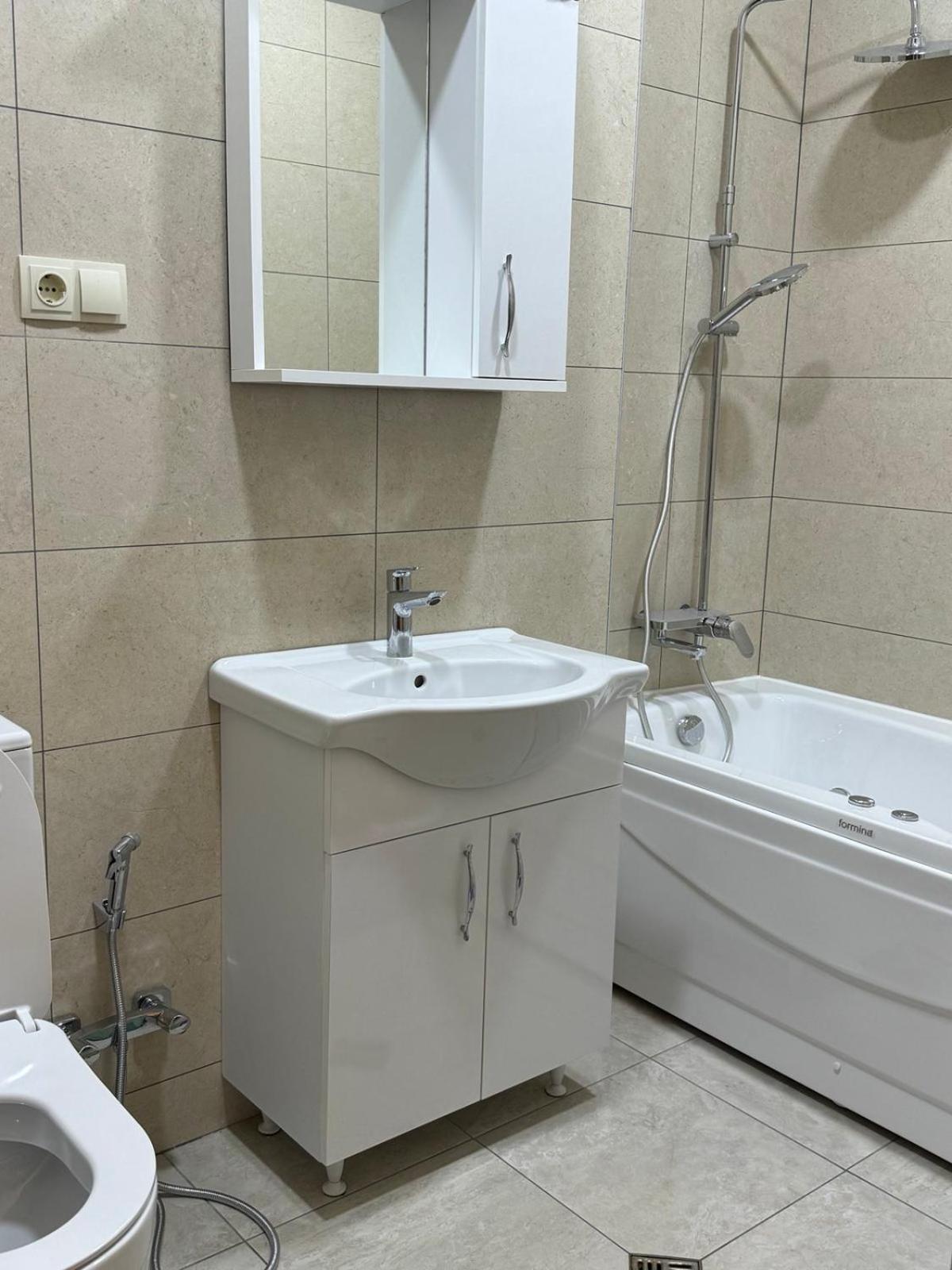 Apartment on Abashidze street