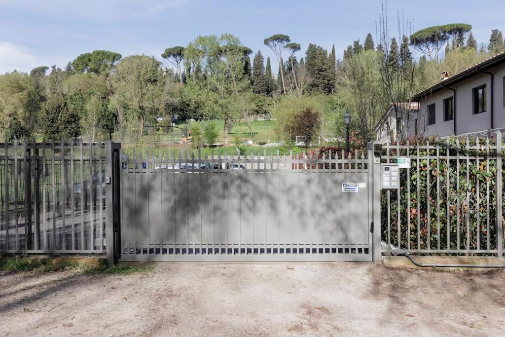Michelangelo Deluxe Garden