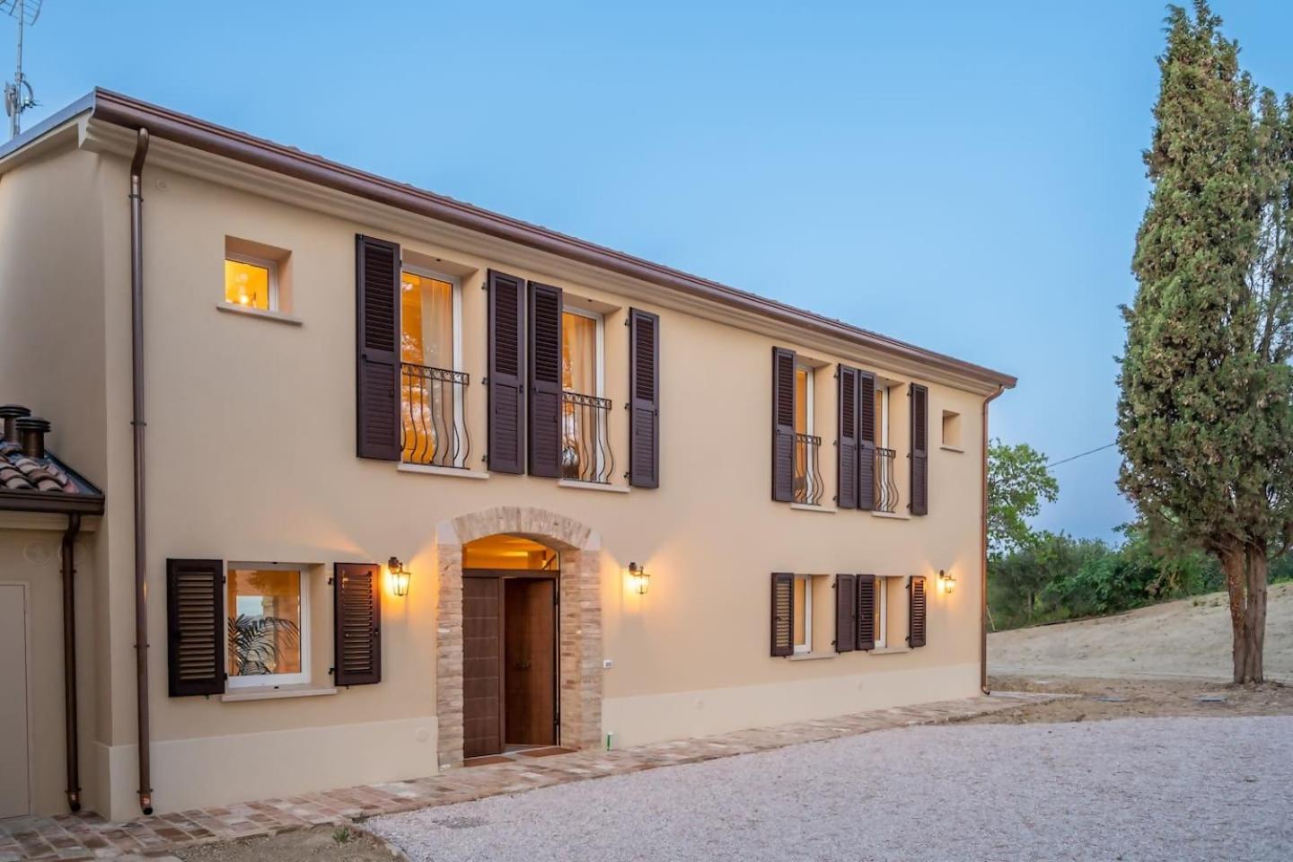 Almifiole Holiday Home view 5