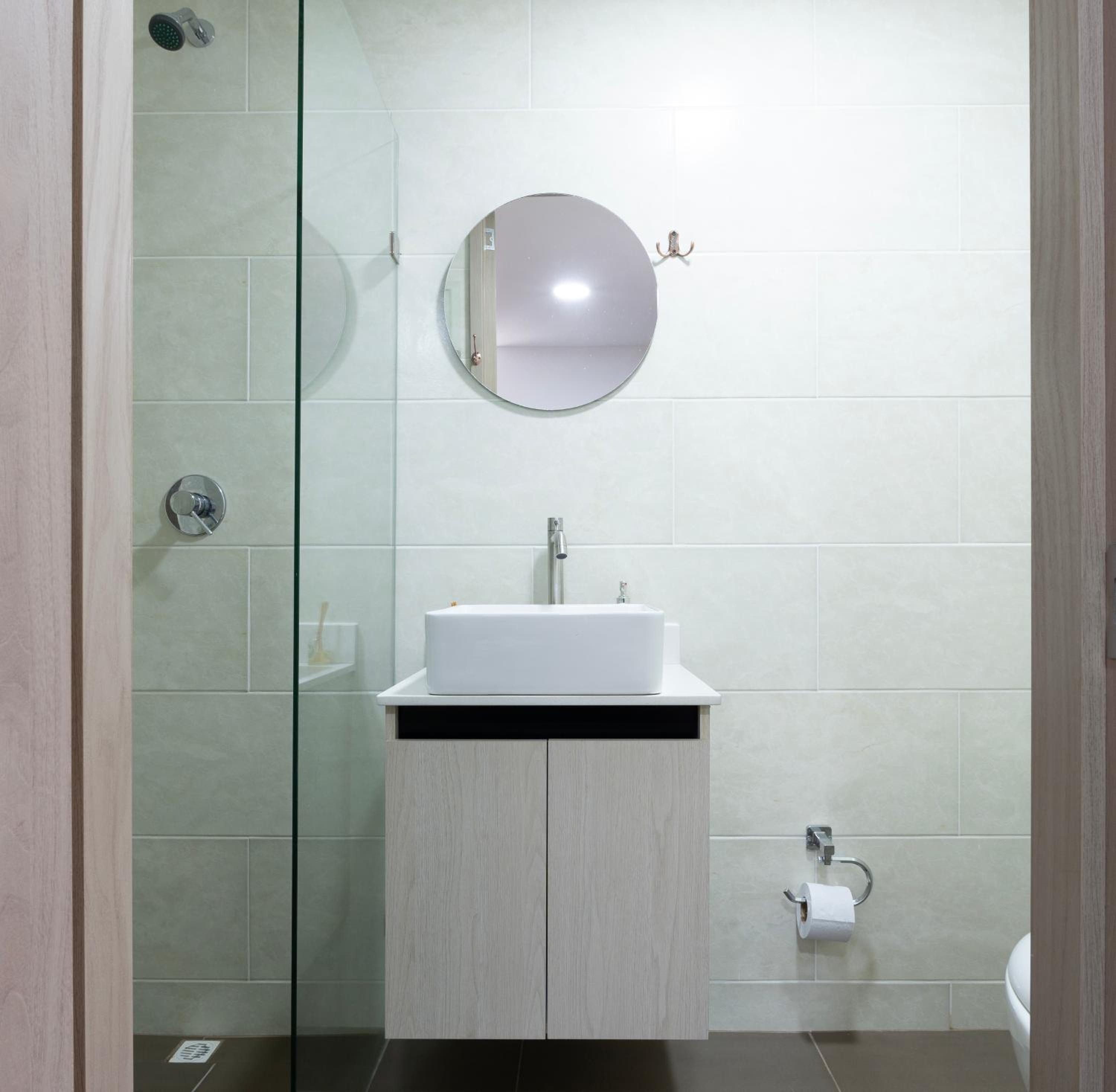 Mirador del Laureles, AC, Piscina, Parqueadero 701