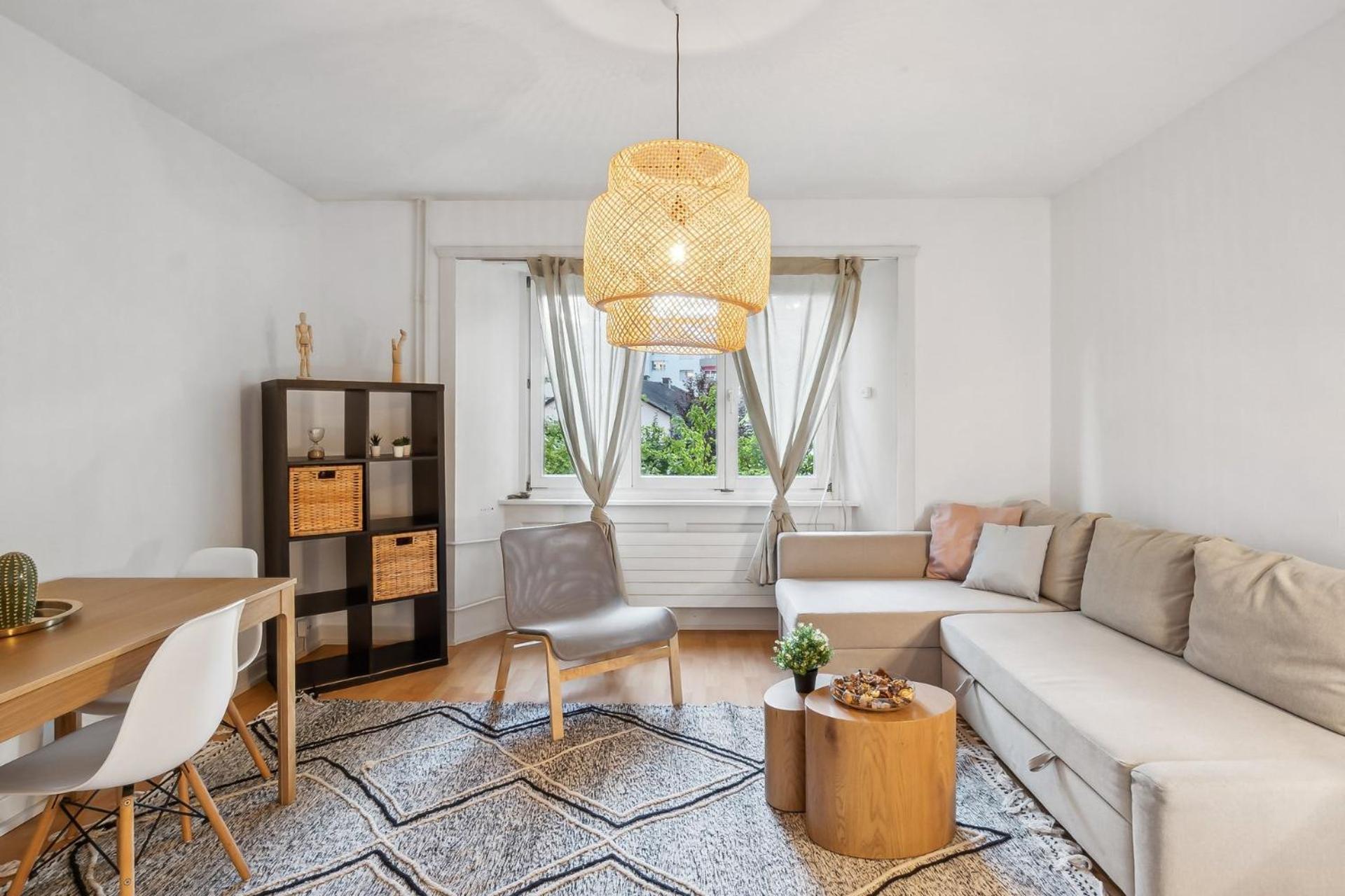 Homey Comfort in Oerlikon