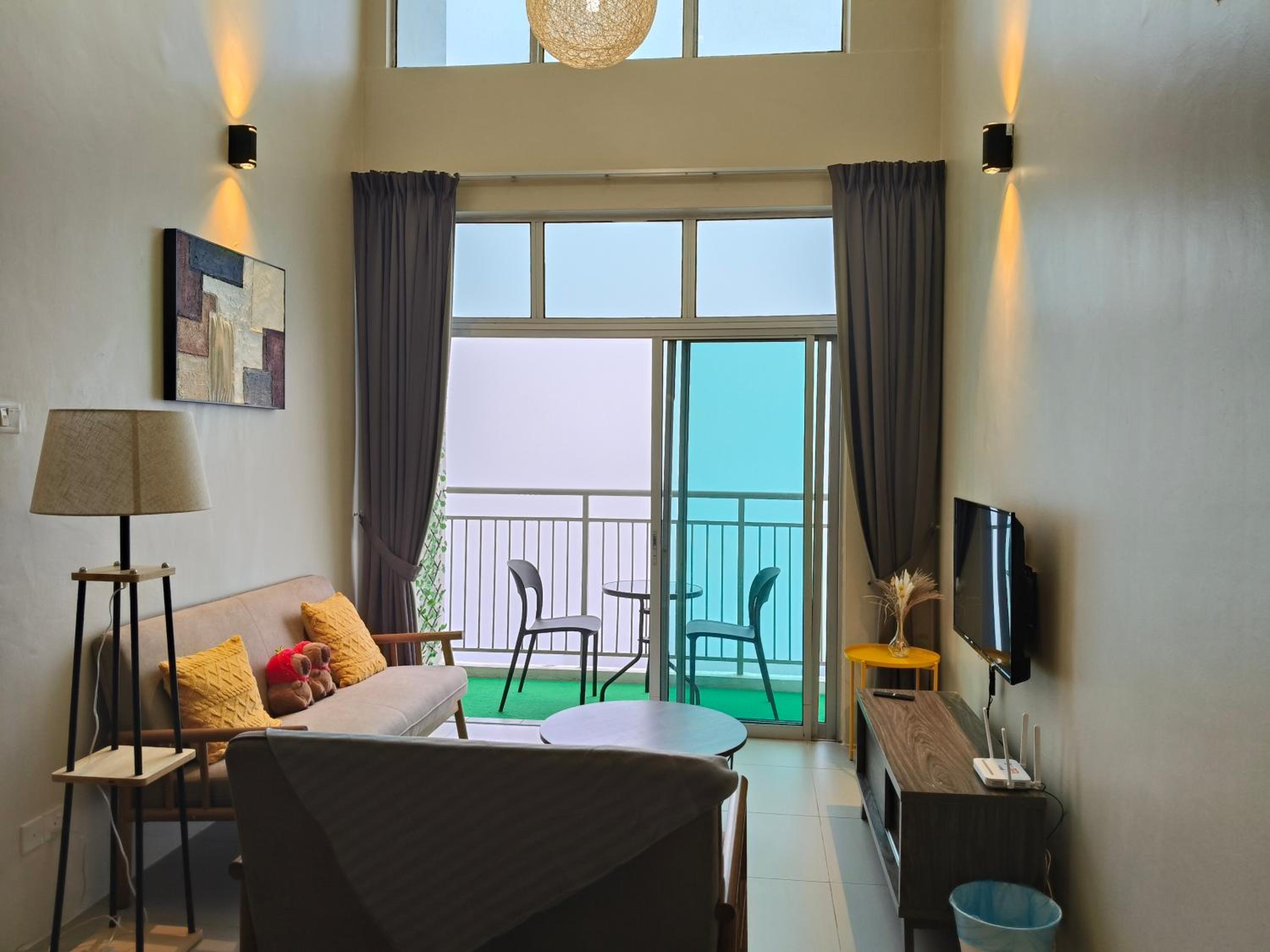 Penthouse with 3 bedrooms, Golden Hills Night Market photo 5