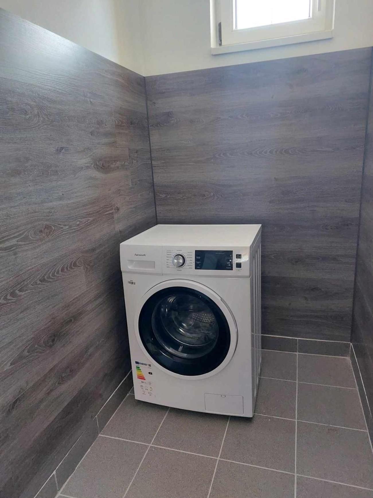 Akácvirág Airport Viki Apartman