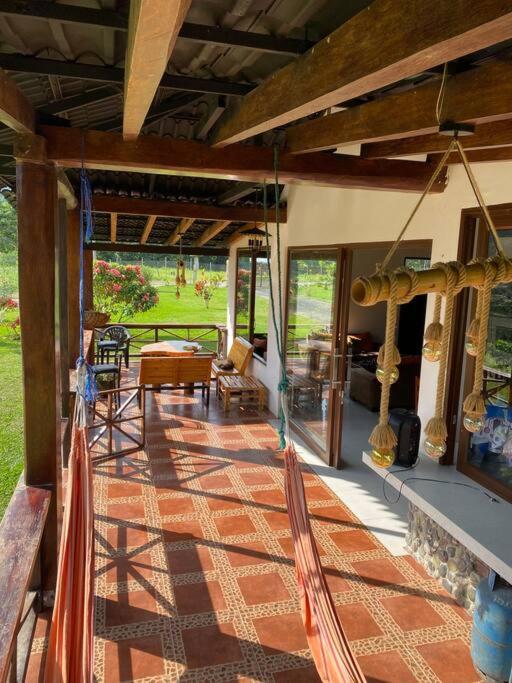 Paraíso selvático Casa de campo