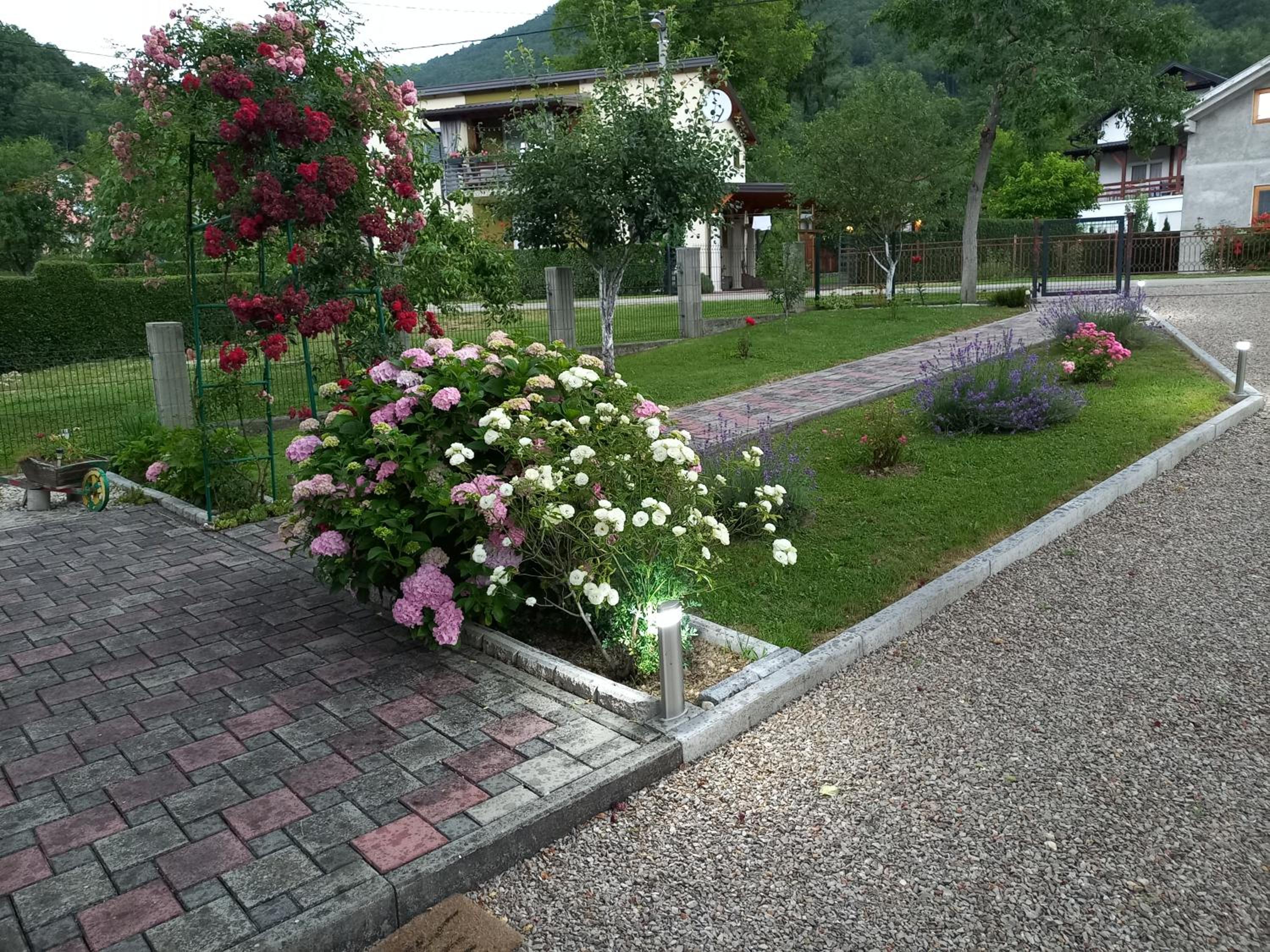 Studio Apartman Azra