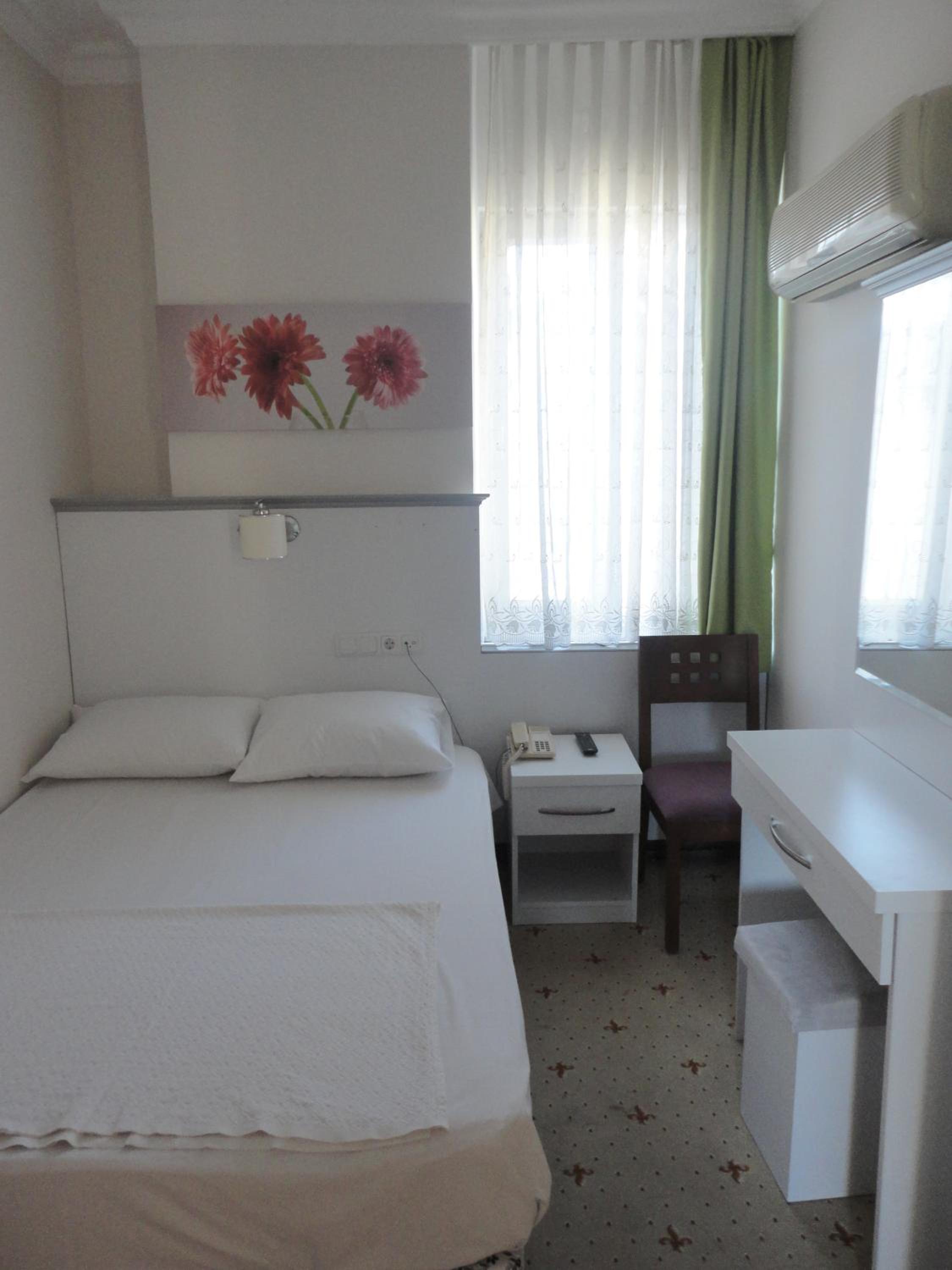 Cicek Otel & Apartmanlar - Image 19