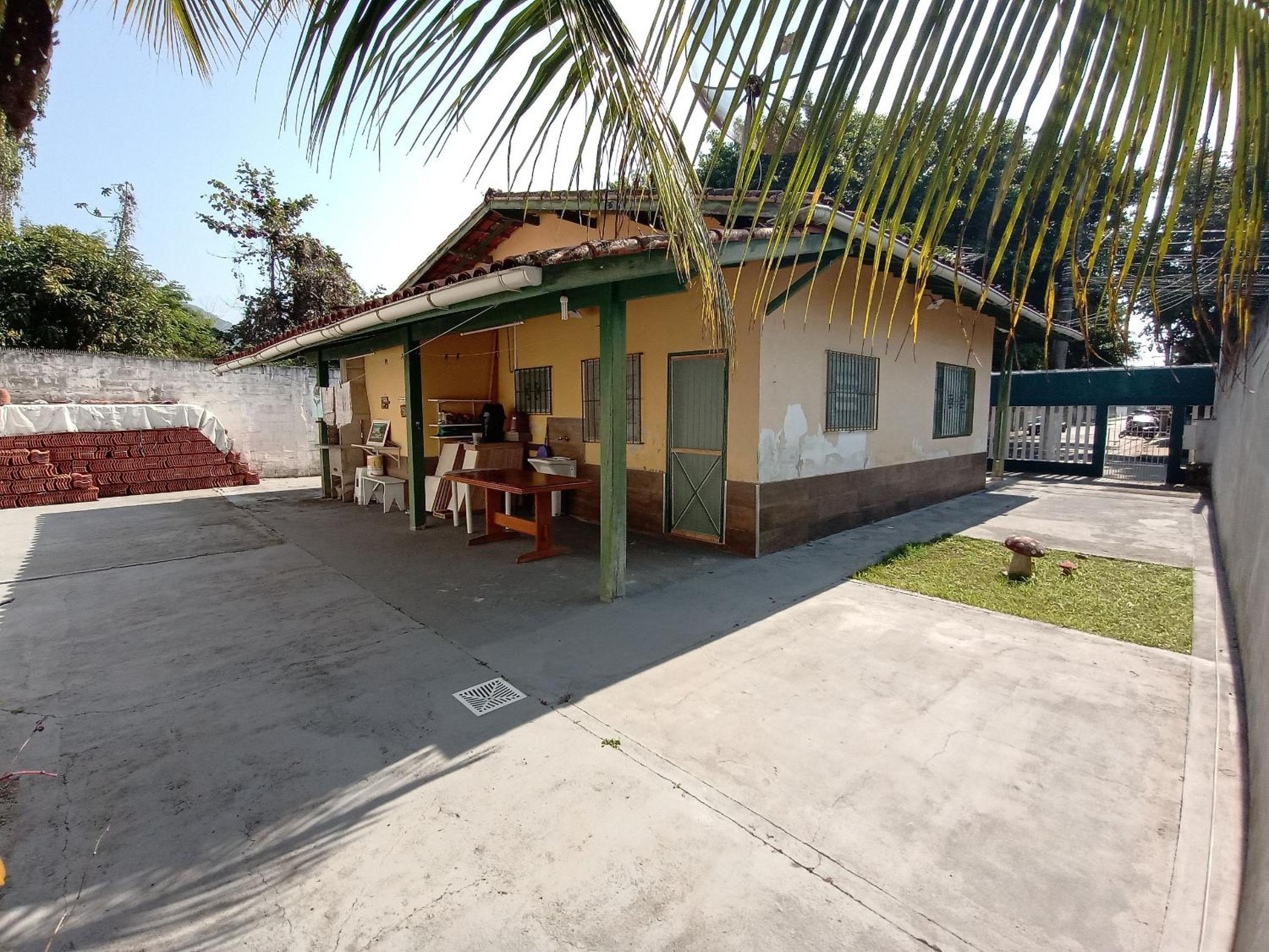Jô Casa Rustica com Churrasqueira próxima a Praia