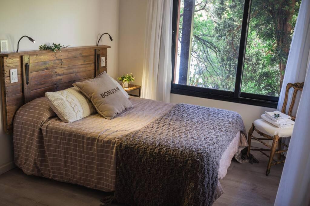 La Salamandra casa para 4 personas con costa de lago