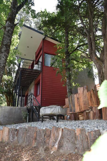 La Salamandra casa para 4 personas con costa de lago