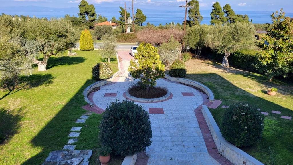 4BR Sea View Villa in Halkidiki view 4