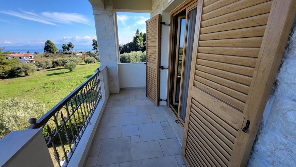 4BR Sea View Villa in Halkidiki view 2