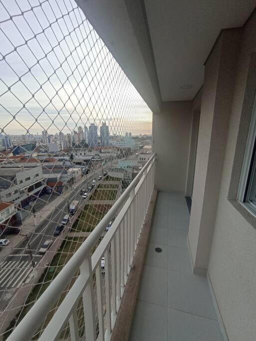 Flat 34m2 com varanda e 1 vaga de garagem - Avenida amador Bueno - Penha SP