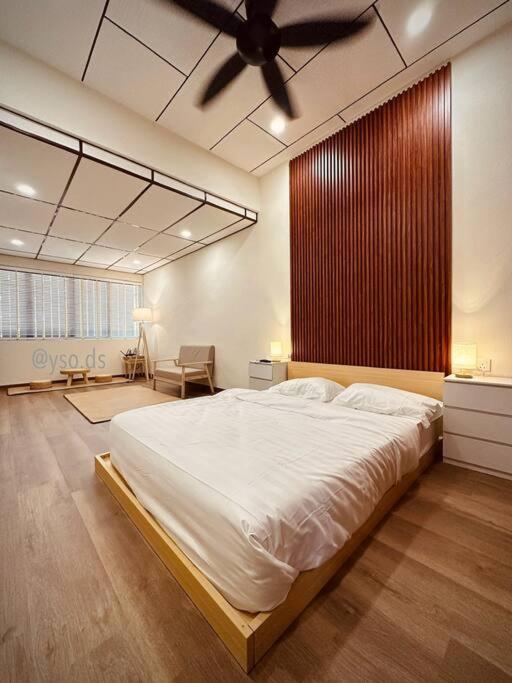 New Grand Muji Style Villa at Central Penang 16pax photo 5