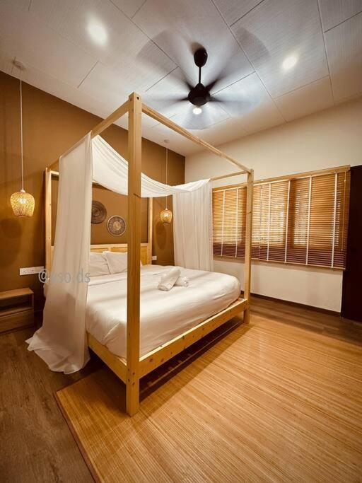 New Grand Muji Style Villa at Central Penang 16pax