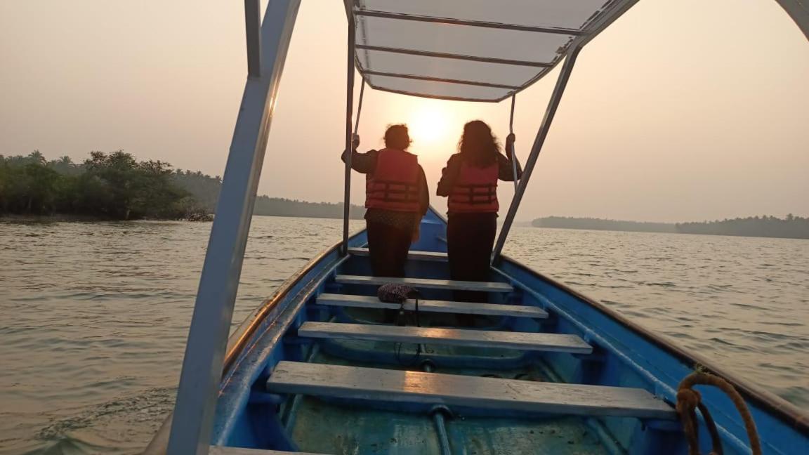 Halfmoon Homestay