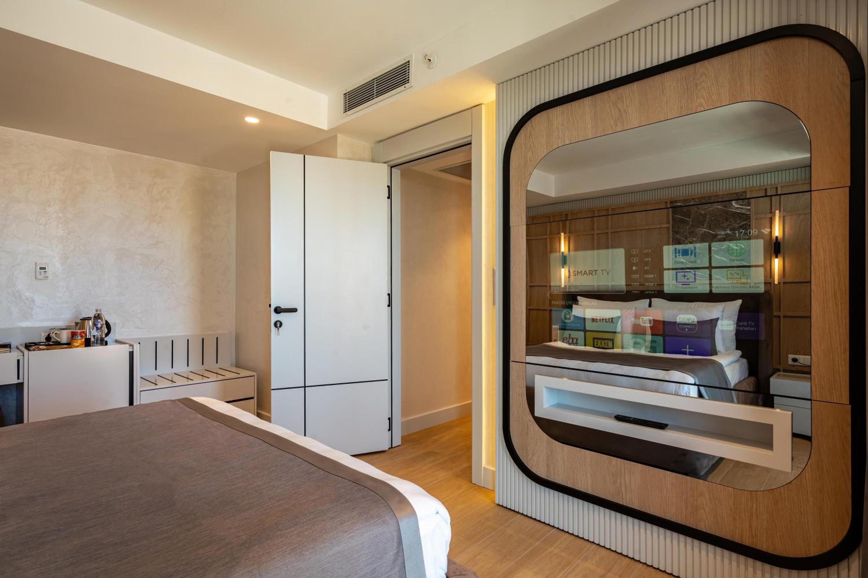 Awen Lara Hotel - Image 34