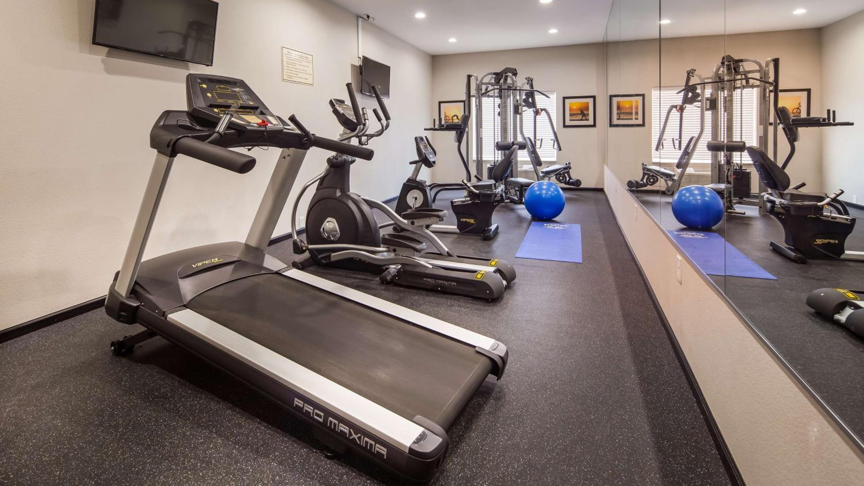 Best Western Plus Denver City Hotel & Suites