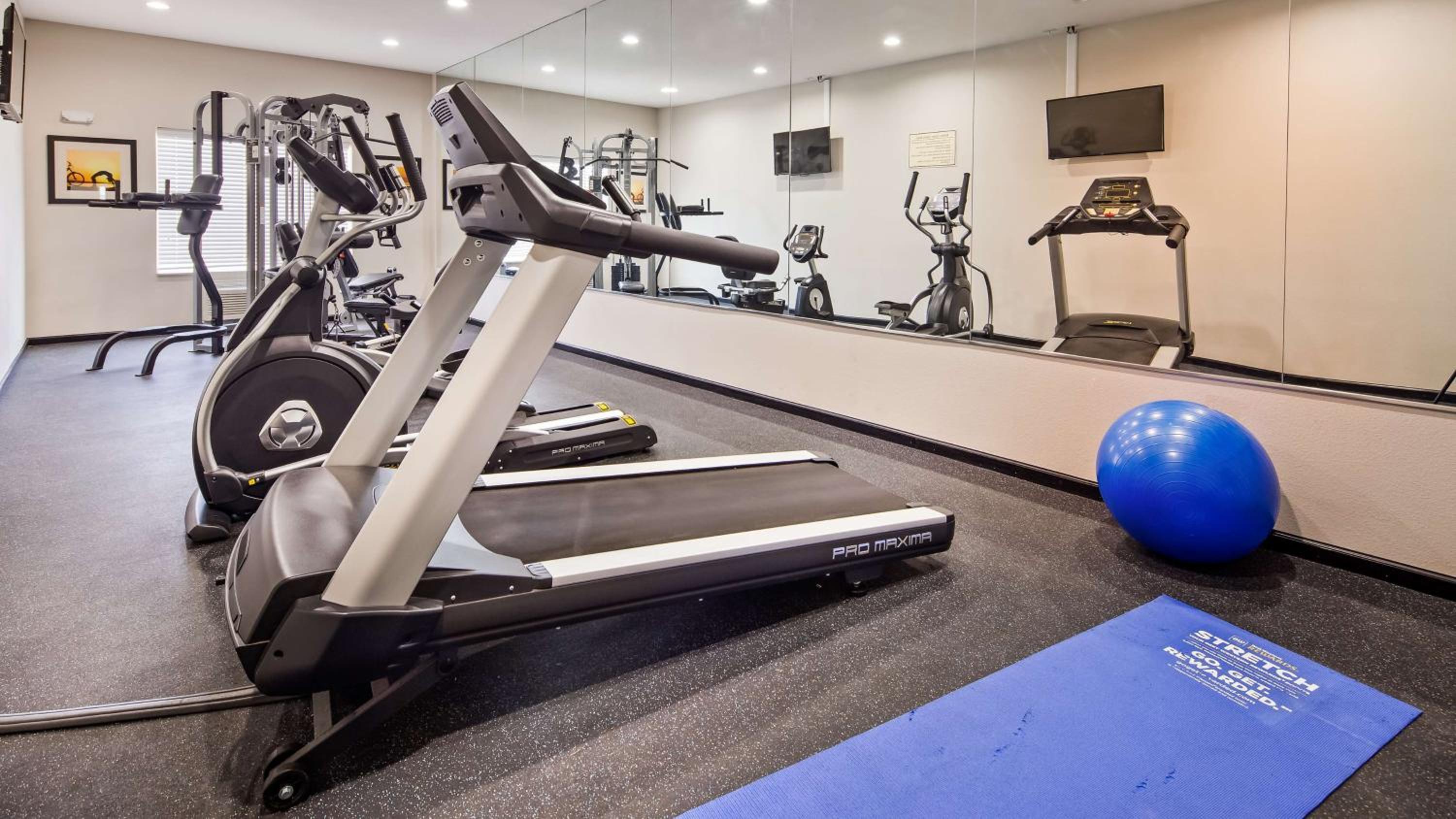 Best Western Plus Denver City Hotel & Suites