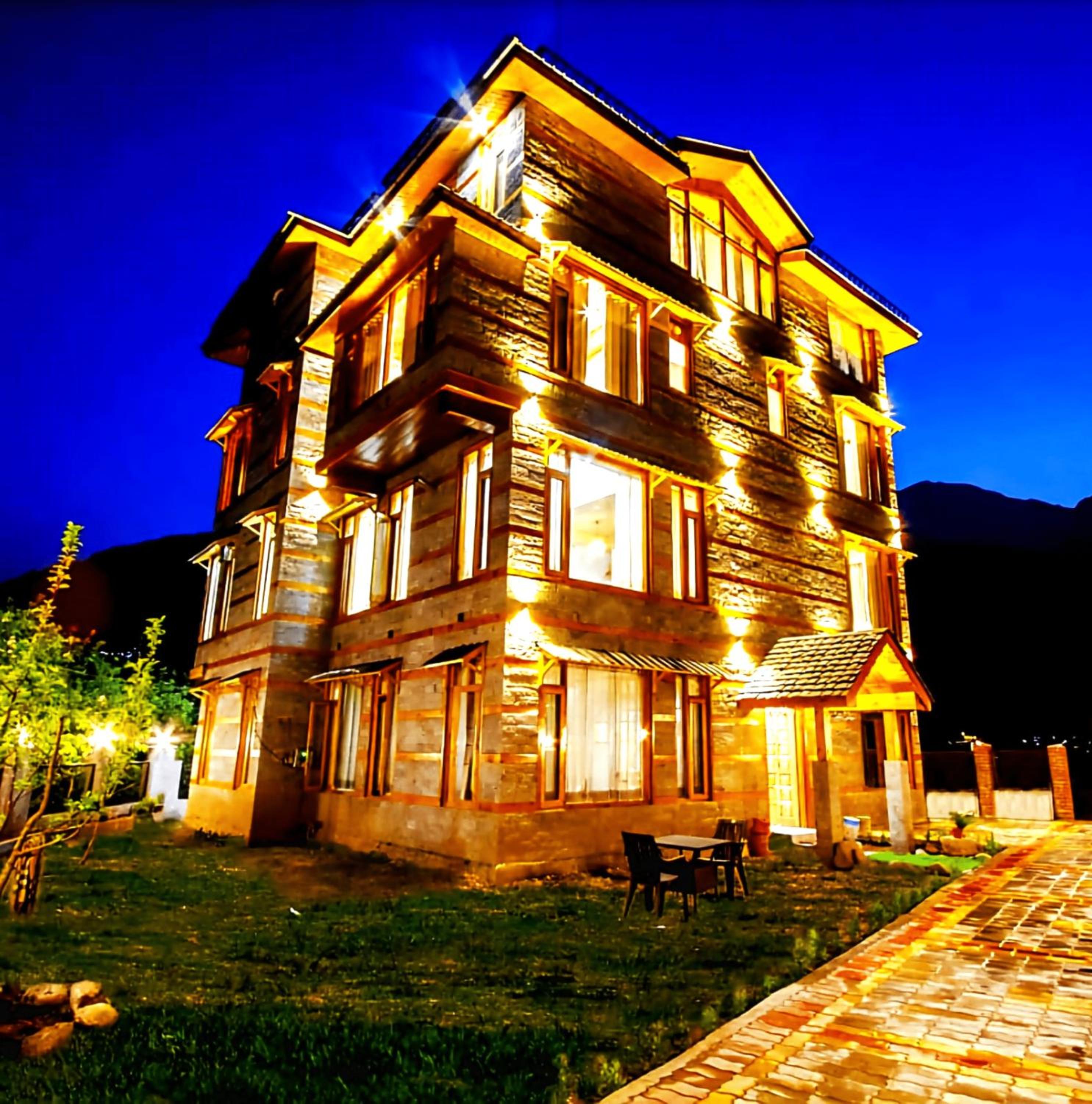 Amber Cottage Manali