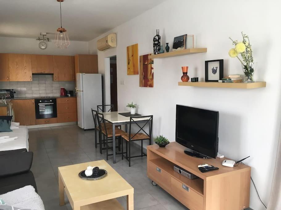 Olivia Budget Apartment - Property Image 14