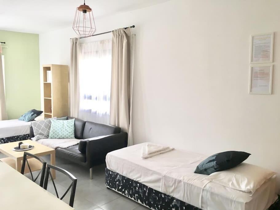 Olivia Budget Apartment - Property Image 13