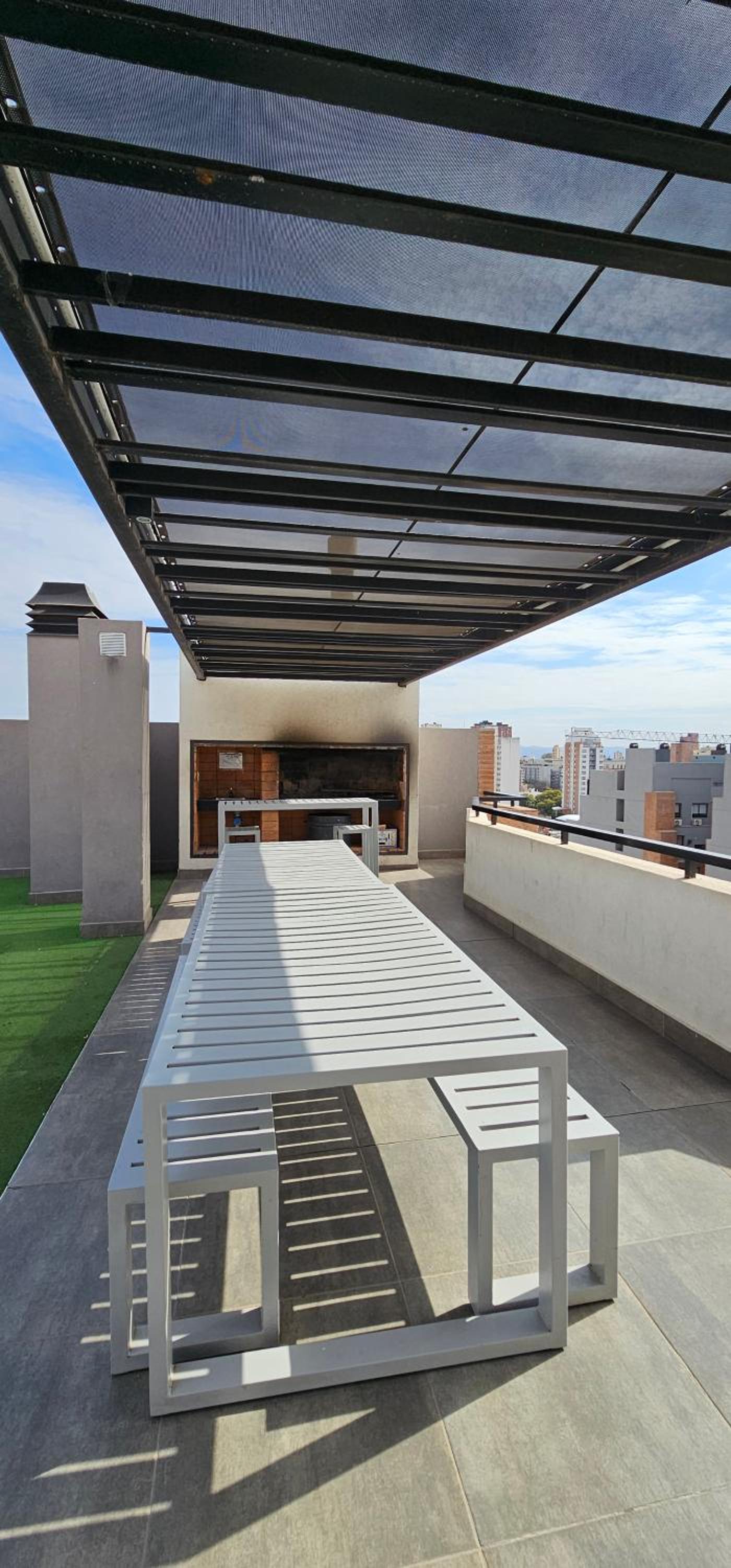 LitStay Brasil con cochera, pileta y asadores