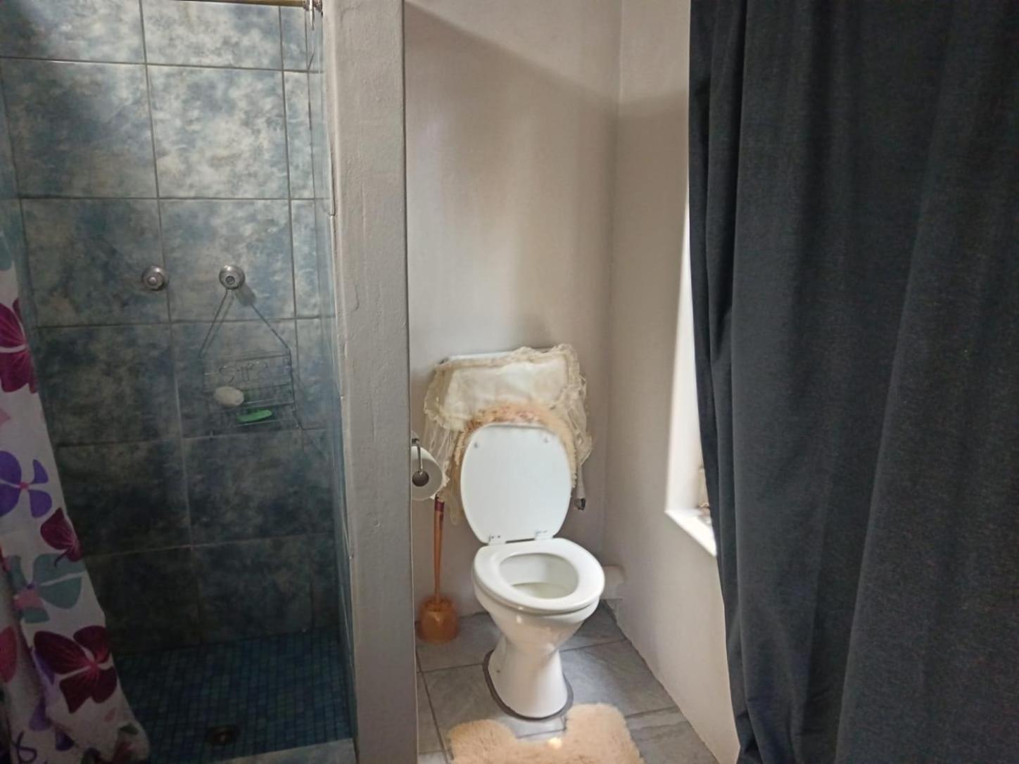 Photo 44