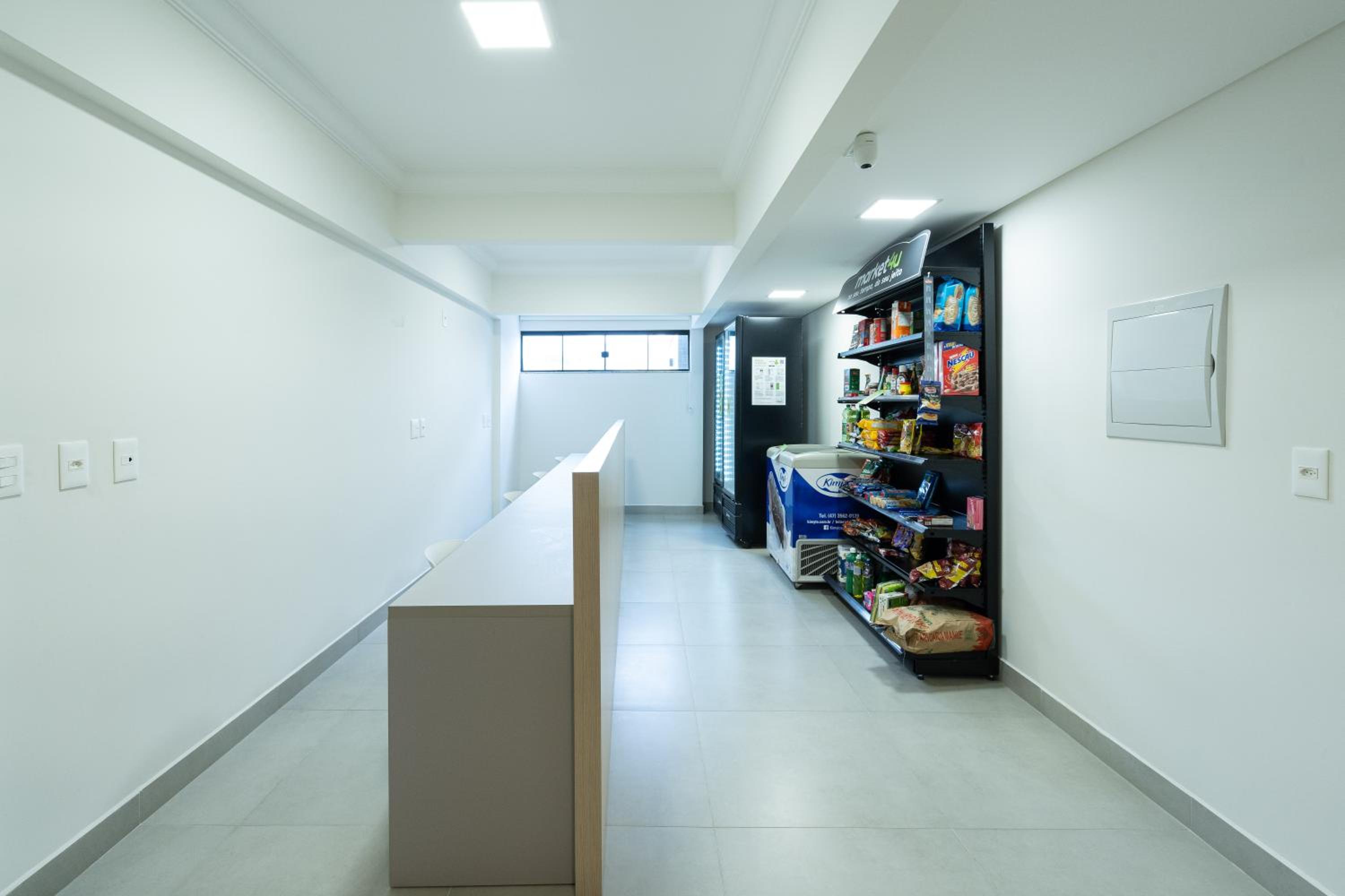 Localização Central! A 450 metros da Vila Germânica Loft com Piscina, Ar-Condicionado, Wi-Fi, Cozinha completa, Garagem Privativa, Espaço Zen, Academia, Sa