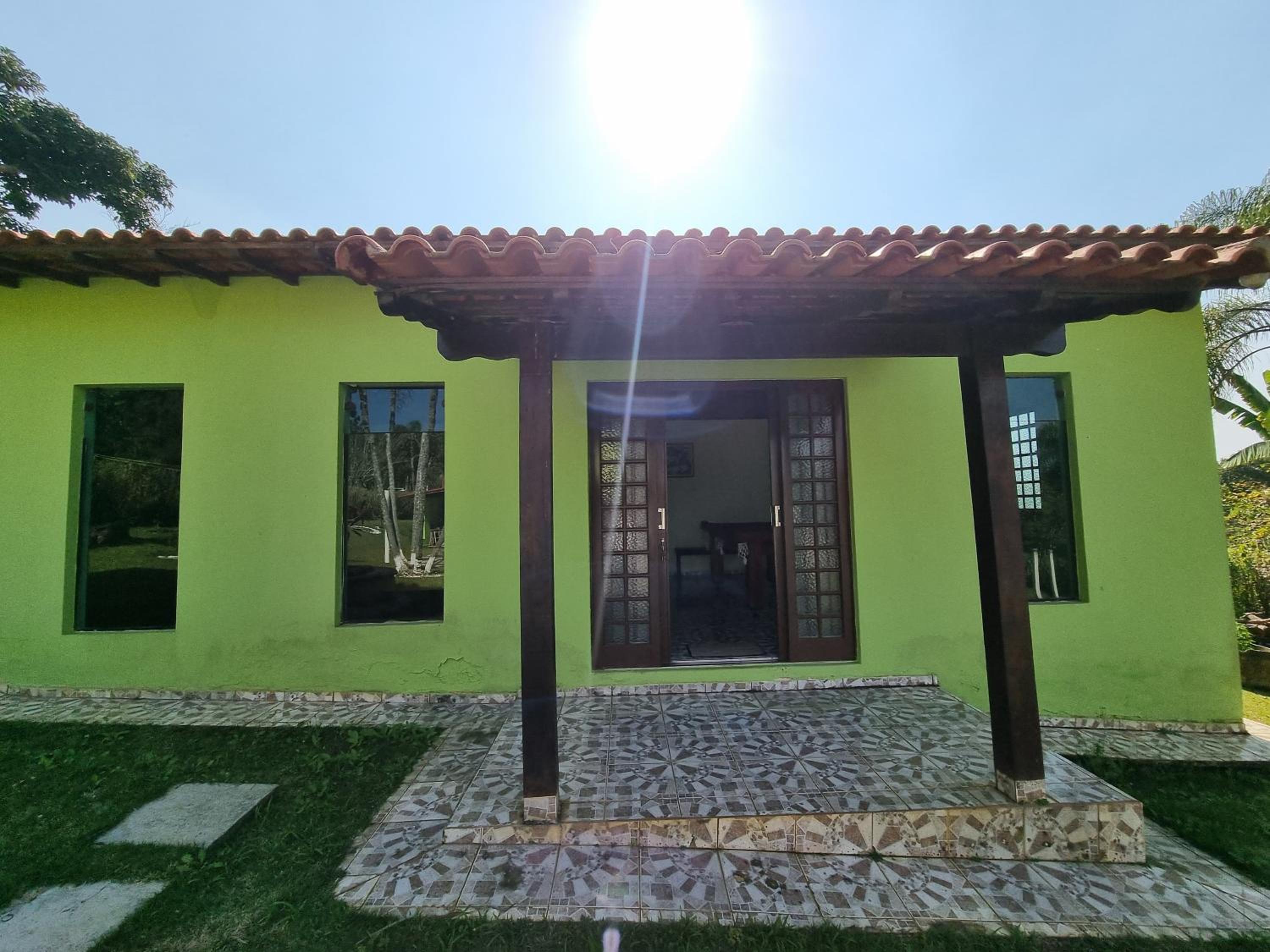 Chácara Vista para Represa