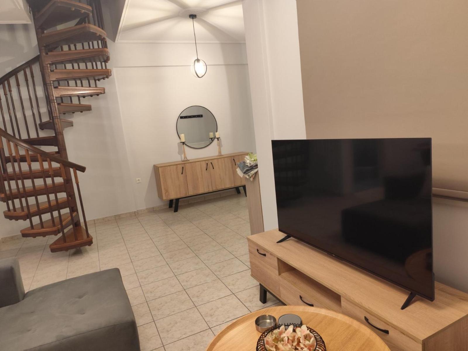 Mani Hillview Apartments