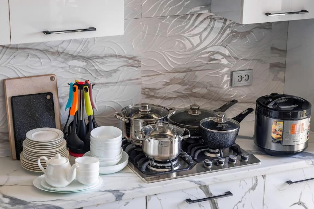 226 Cosy sunny apartment in AC KAZAKHSTAN Minor, Amir Timur Avenue view 5