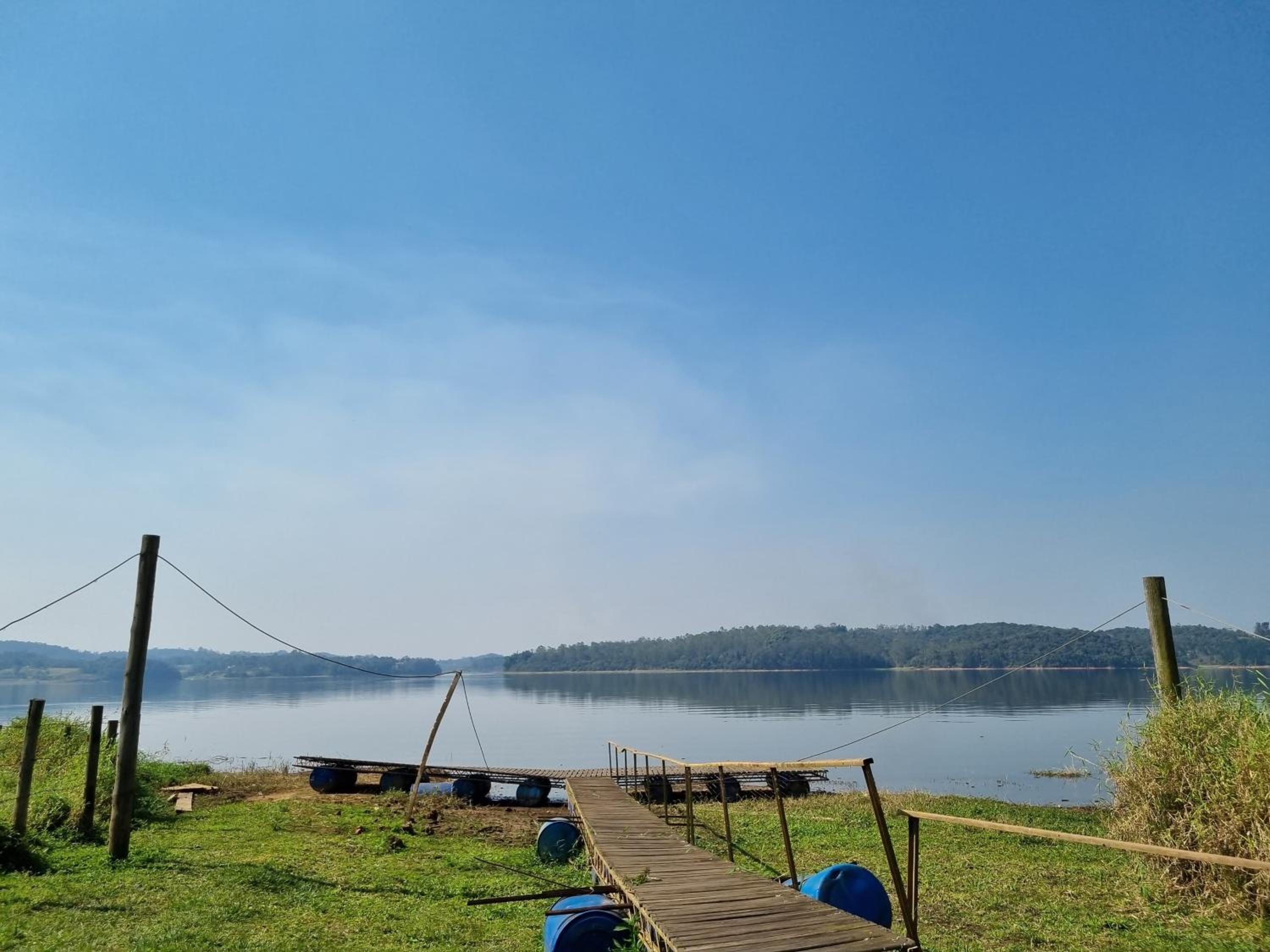 Chácara Vista para Represa