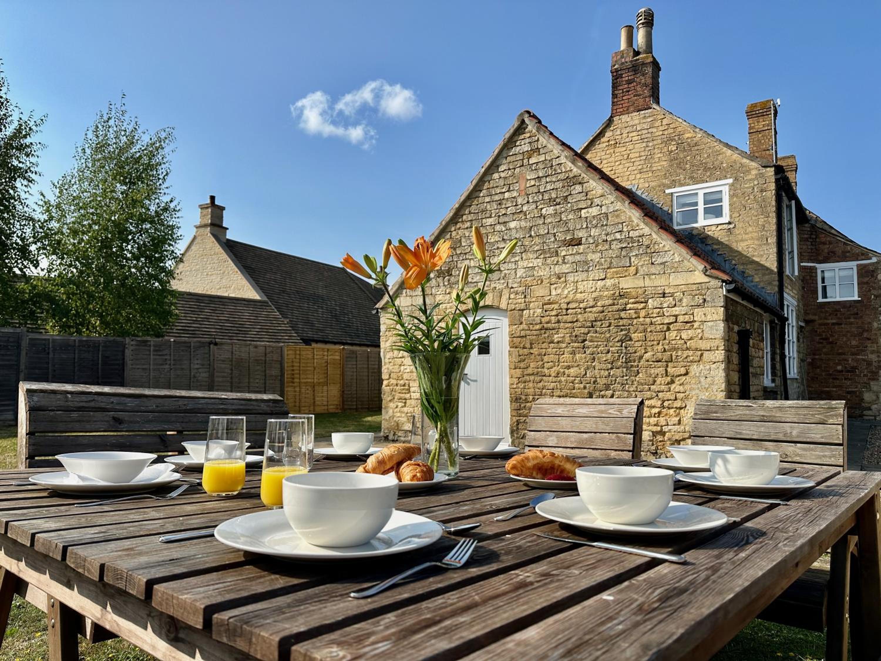 Wothorpe House, 3 bed Stamford Centre by Belmont Places view 3