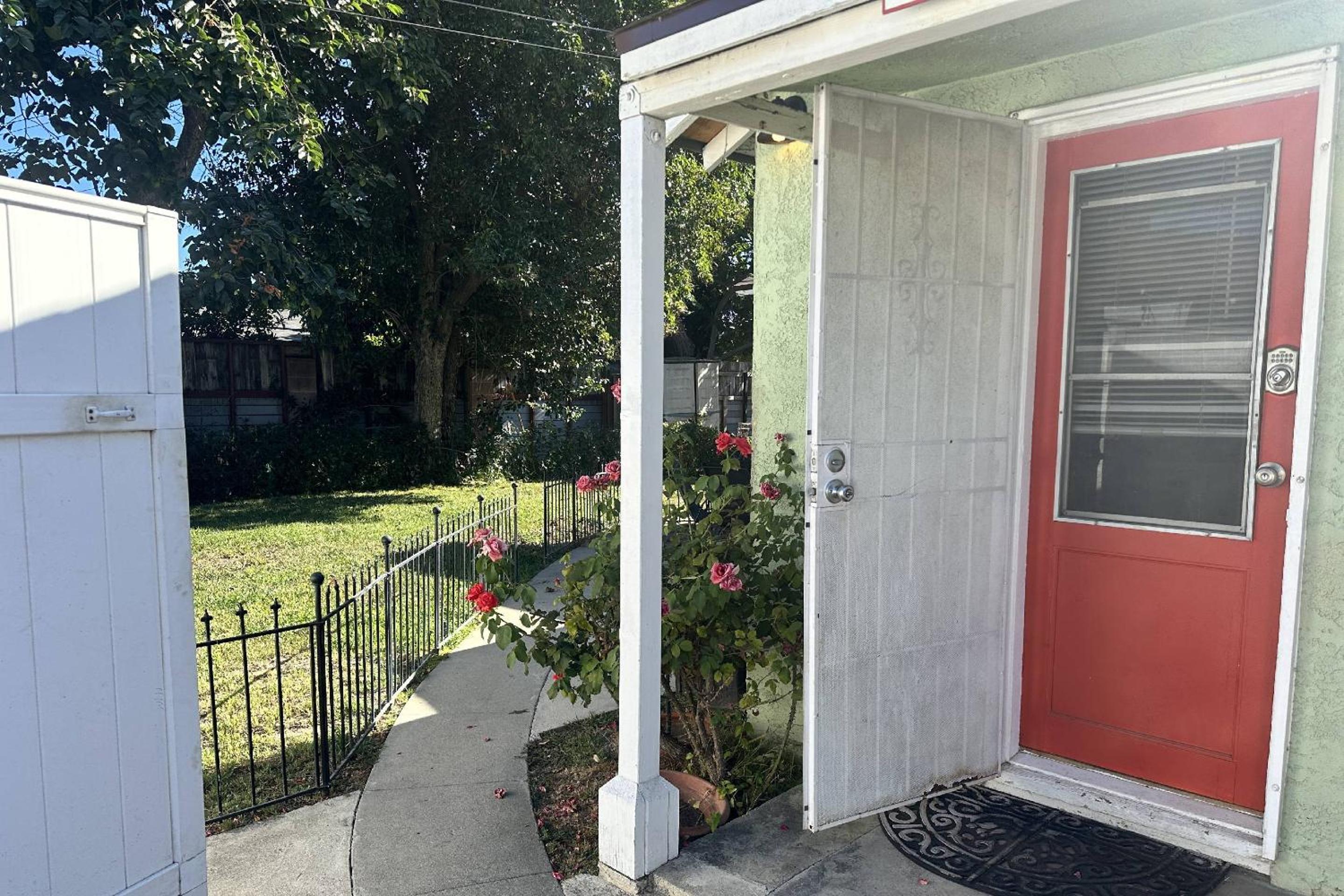 Persimmon Cottage