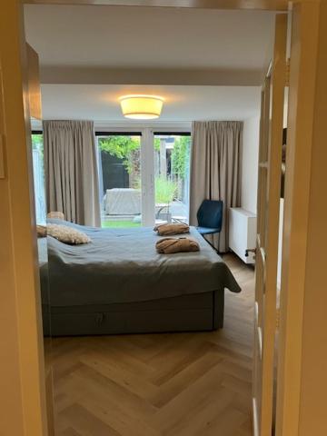 B&B Schiphol Amsterdam view 2
