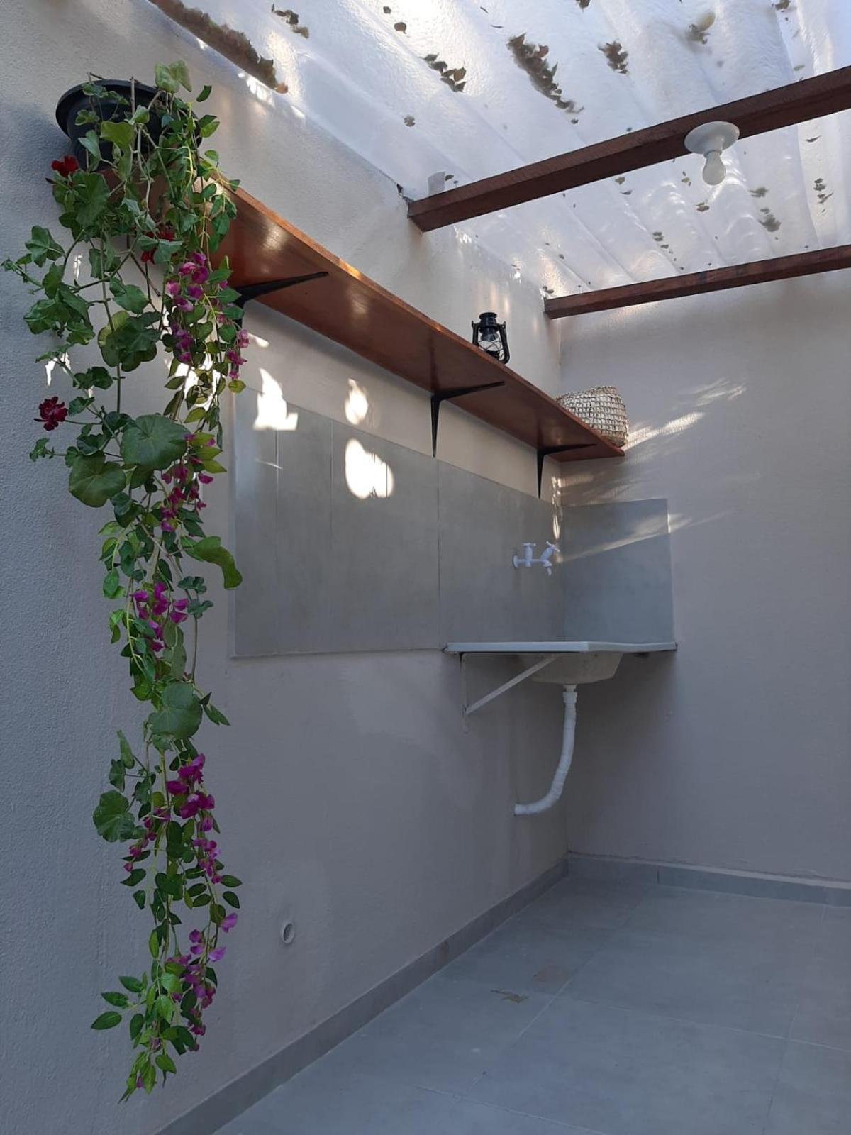 Casa em Alto Paraíso com vista para as montanhas no Eldorado ao lado do centro