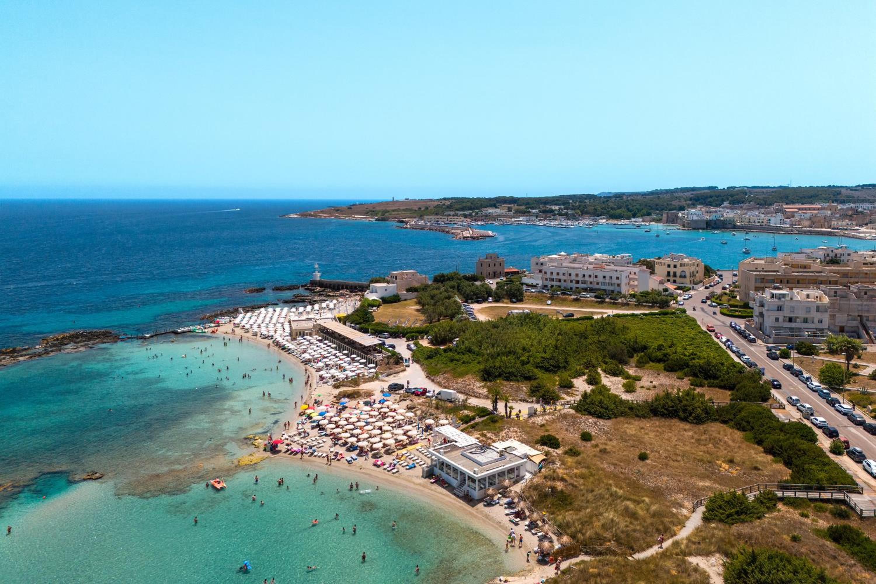 Beachfront Apartment with Amazing Sea View Balconies photo 3