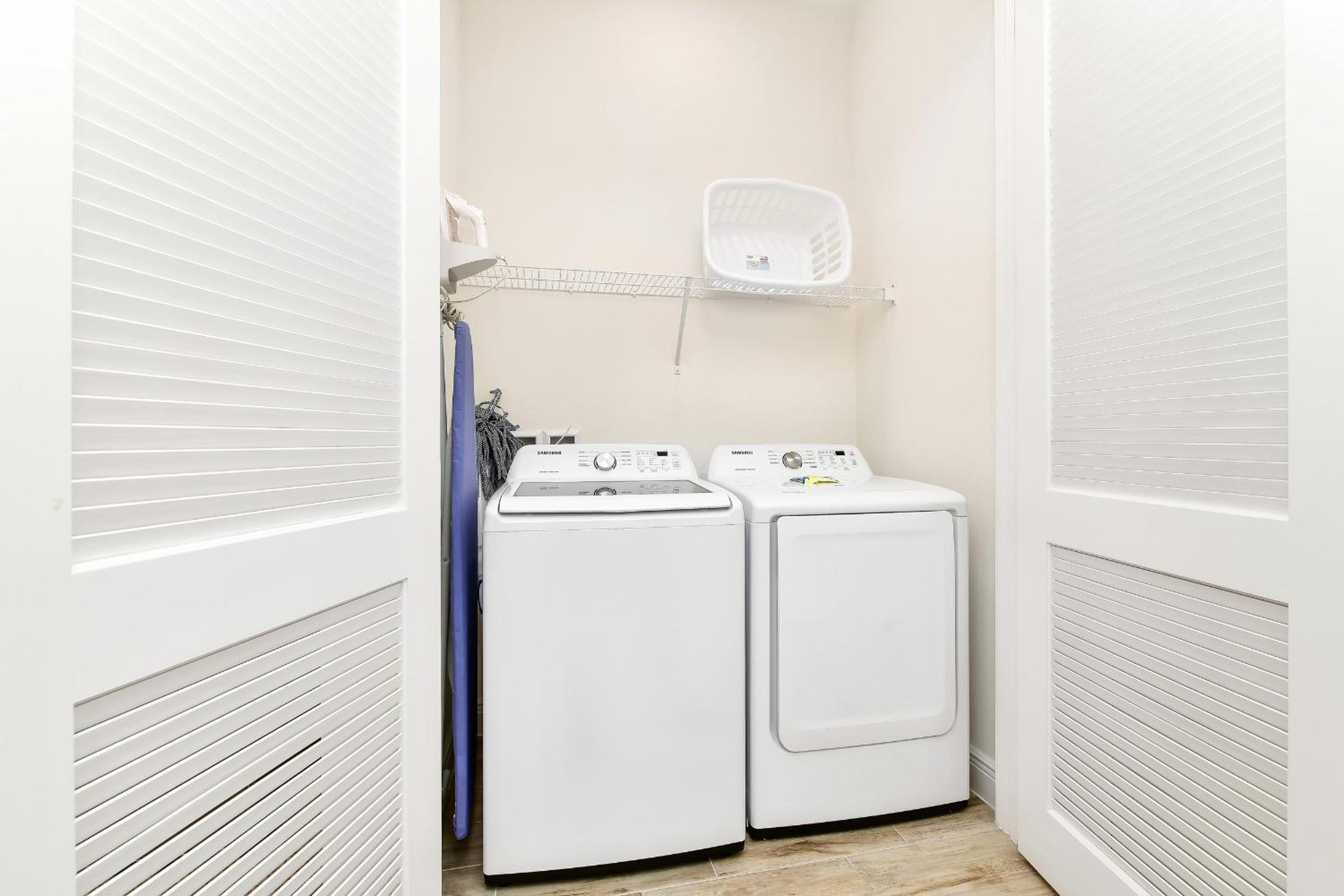 Sandy Toes Cottage With Private Pool Near Disney And Margaritaville Resort & Island H2O Access - 8032St