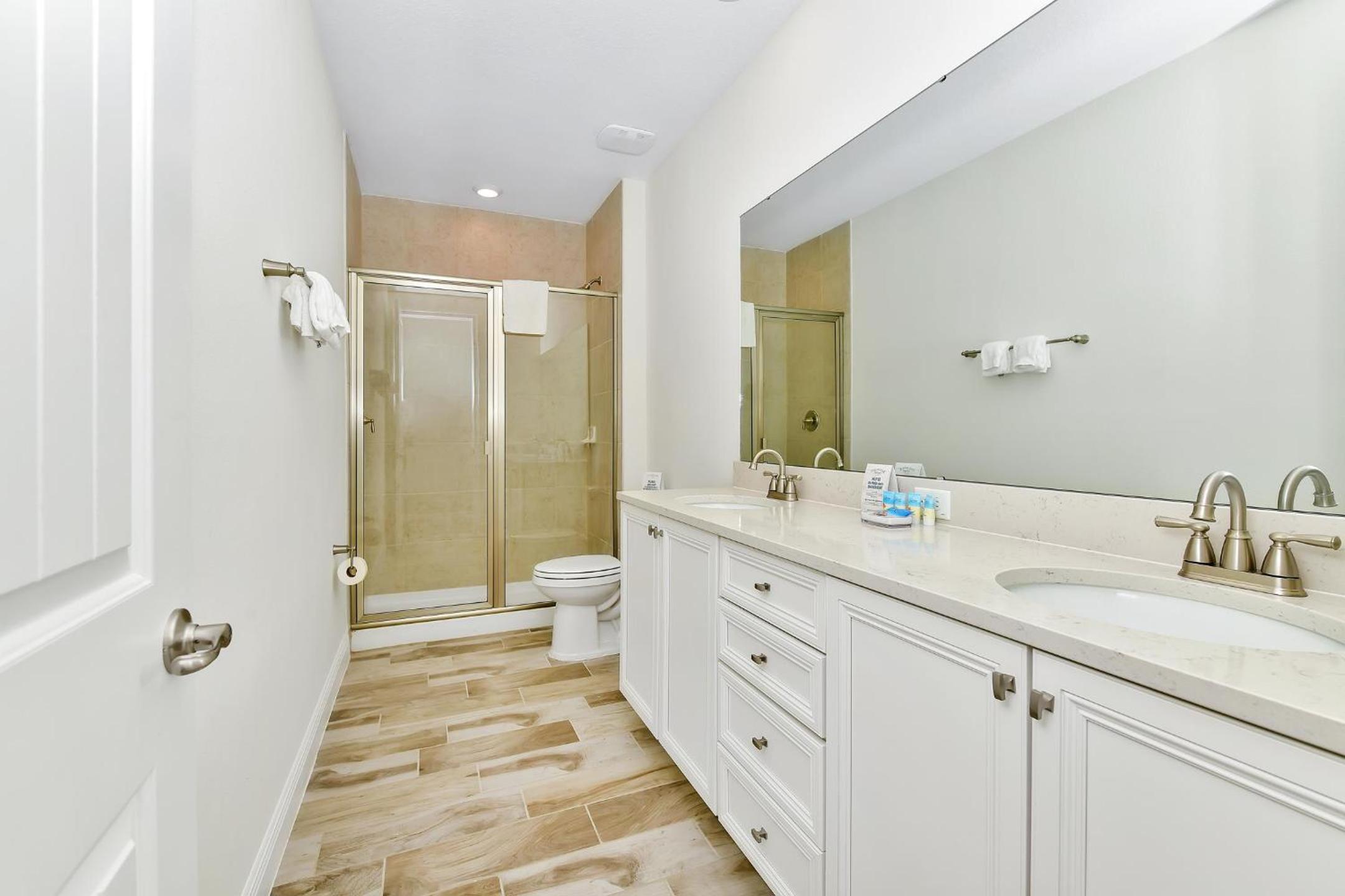Breezy Blue Villa Near Disney With Margaritaville Resort Access - 3120Cs