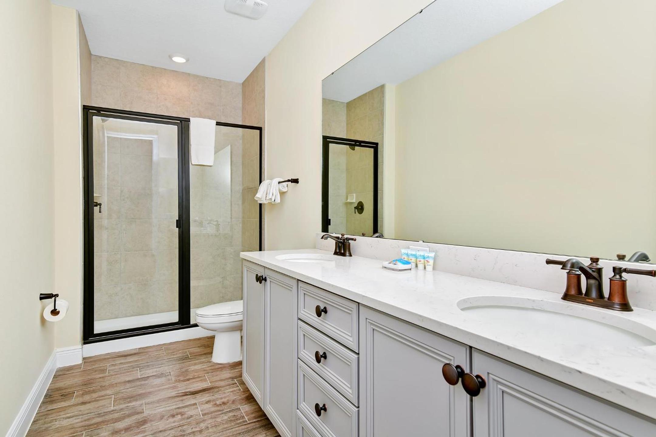 Breezy Blue Villa Near Disney With Margaritaville Resort & Island H20 Waterpark Access - 2952Cs
