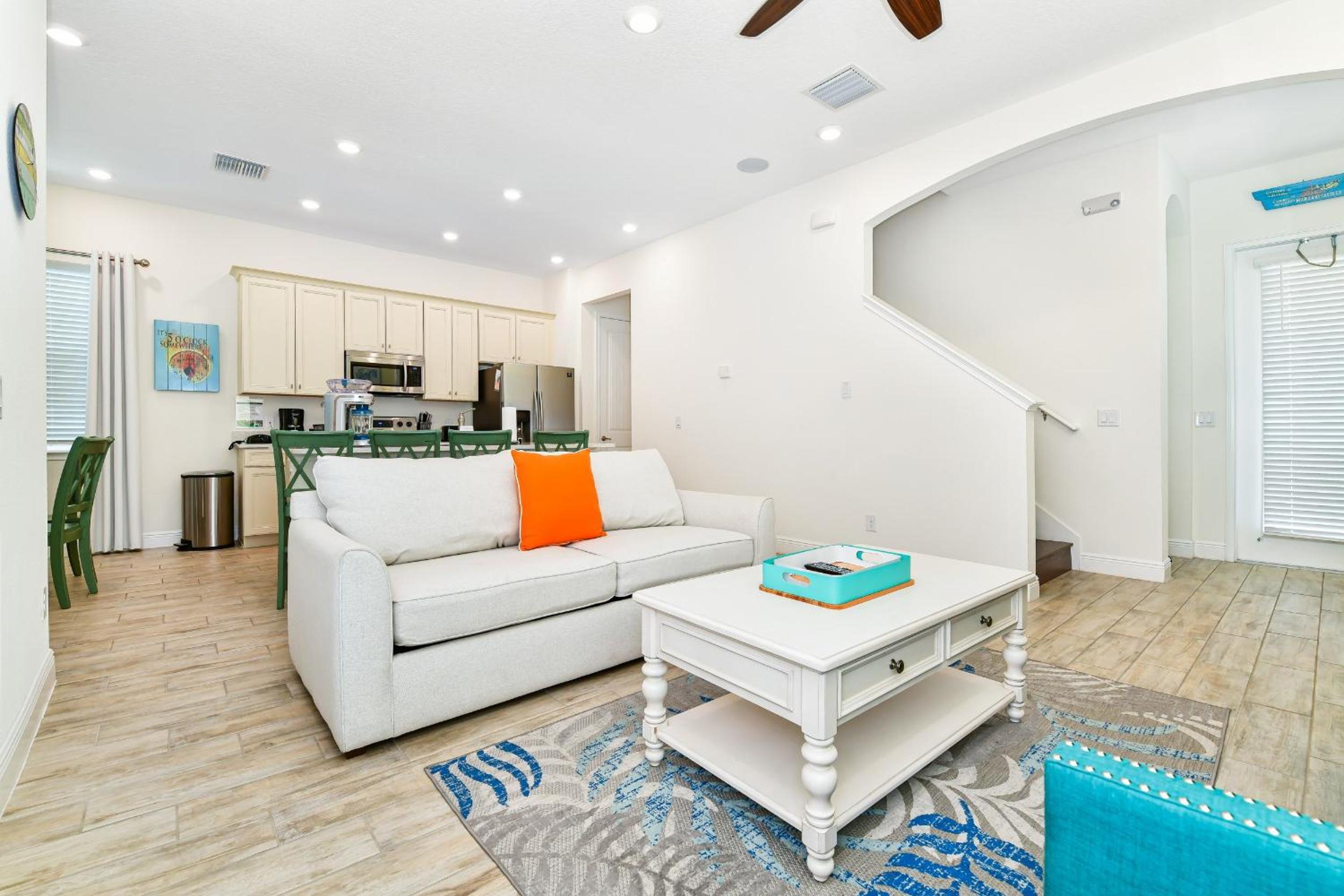 Sunny Yellow Cottage Near Disney With Margaritaville Resort & Island H20 Waterpark Access - 2995La