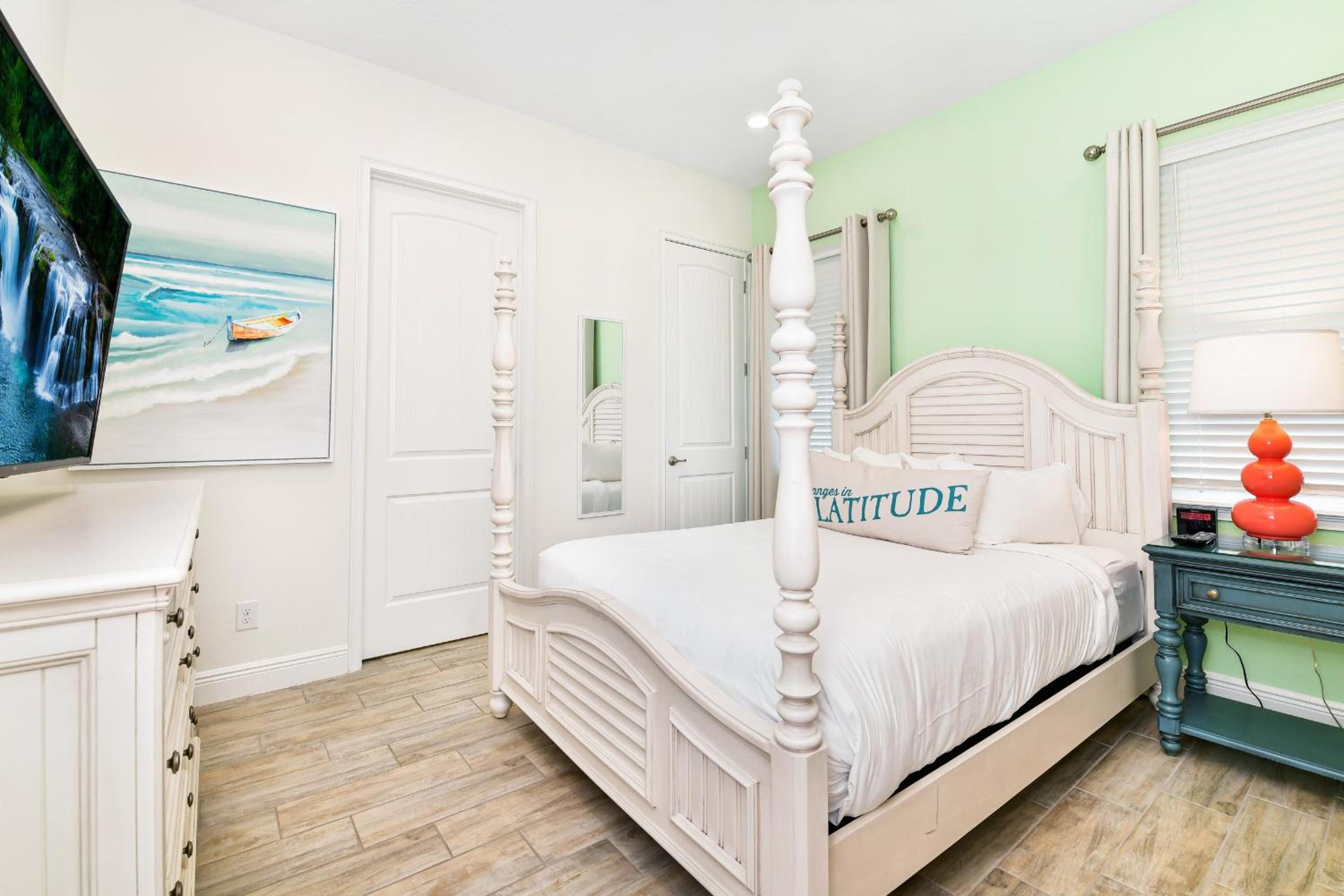 Sunny Yellow Cottage Near Disney With Margaritaville Resort & Island H20 Waterpark Access - 2995La