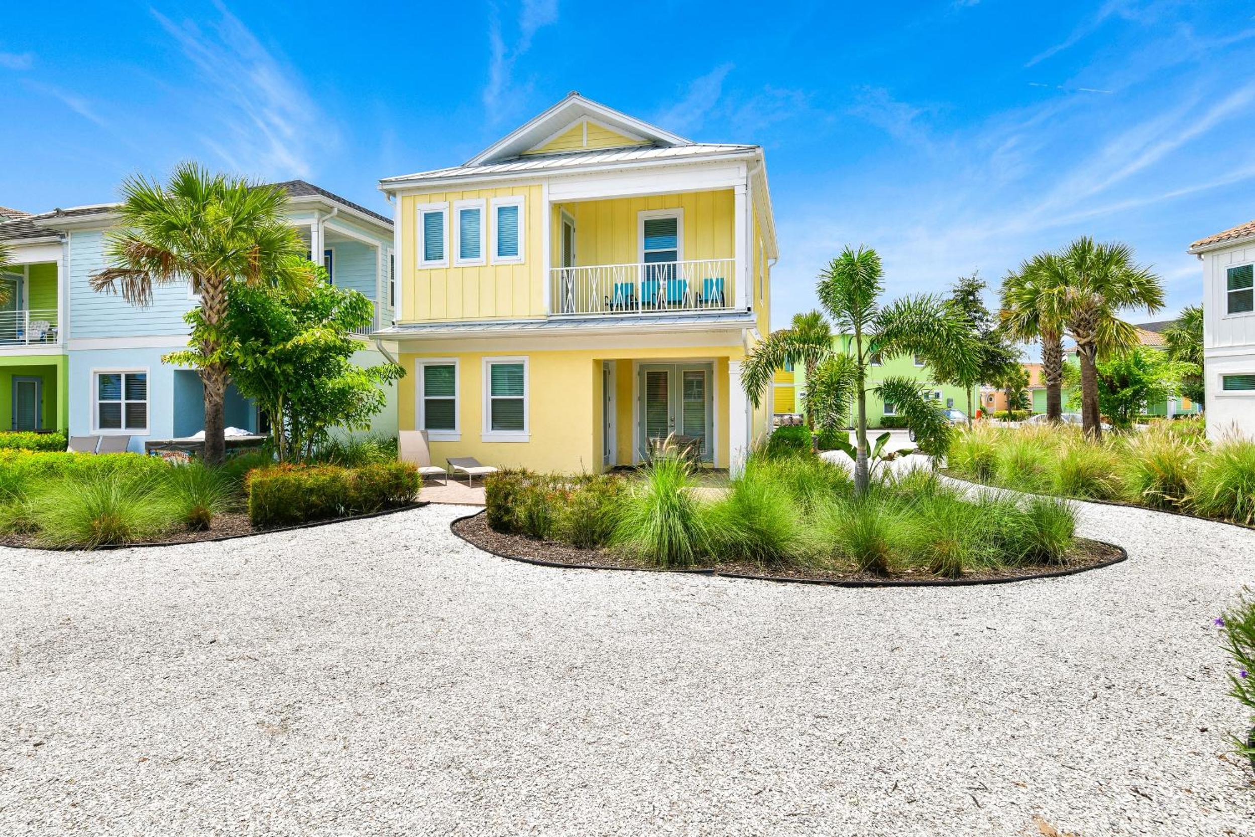 Sunny Yellow Cottage Near Disney With Margaritaville Resort & Island H20 Waterpark Access - 2995La