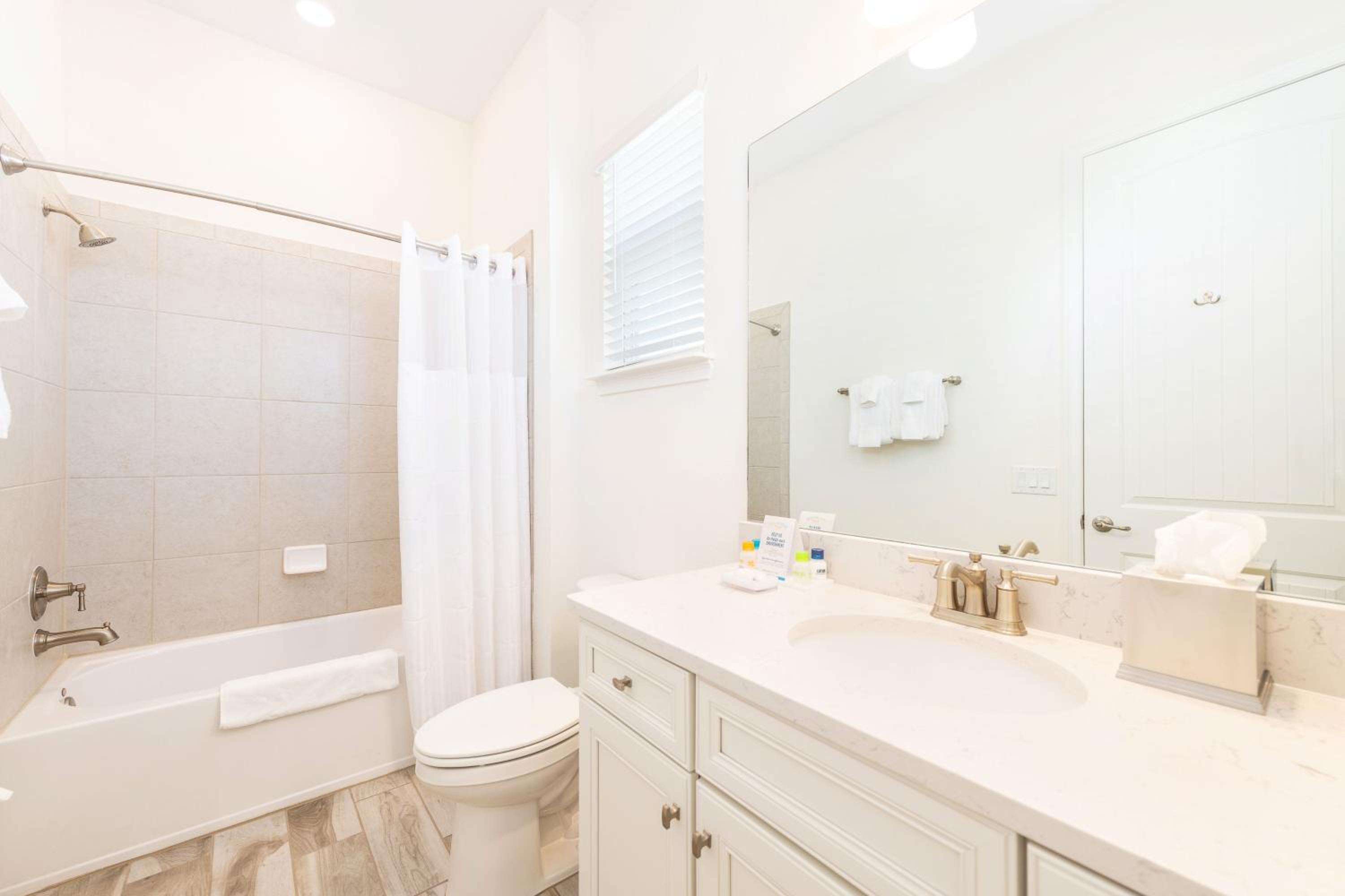 Blue Shores Cottage Near Disney With Margaritaville Resort & Island H2O Access - 8079Kd